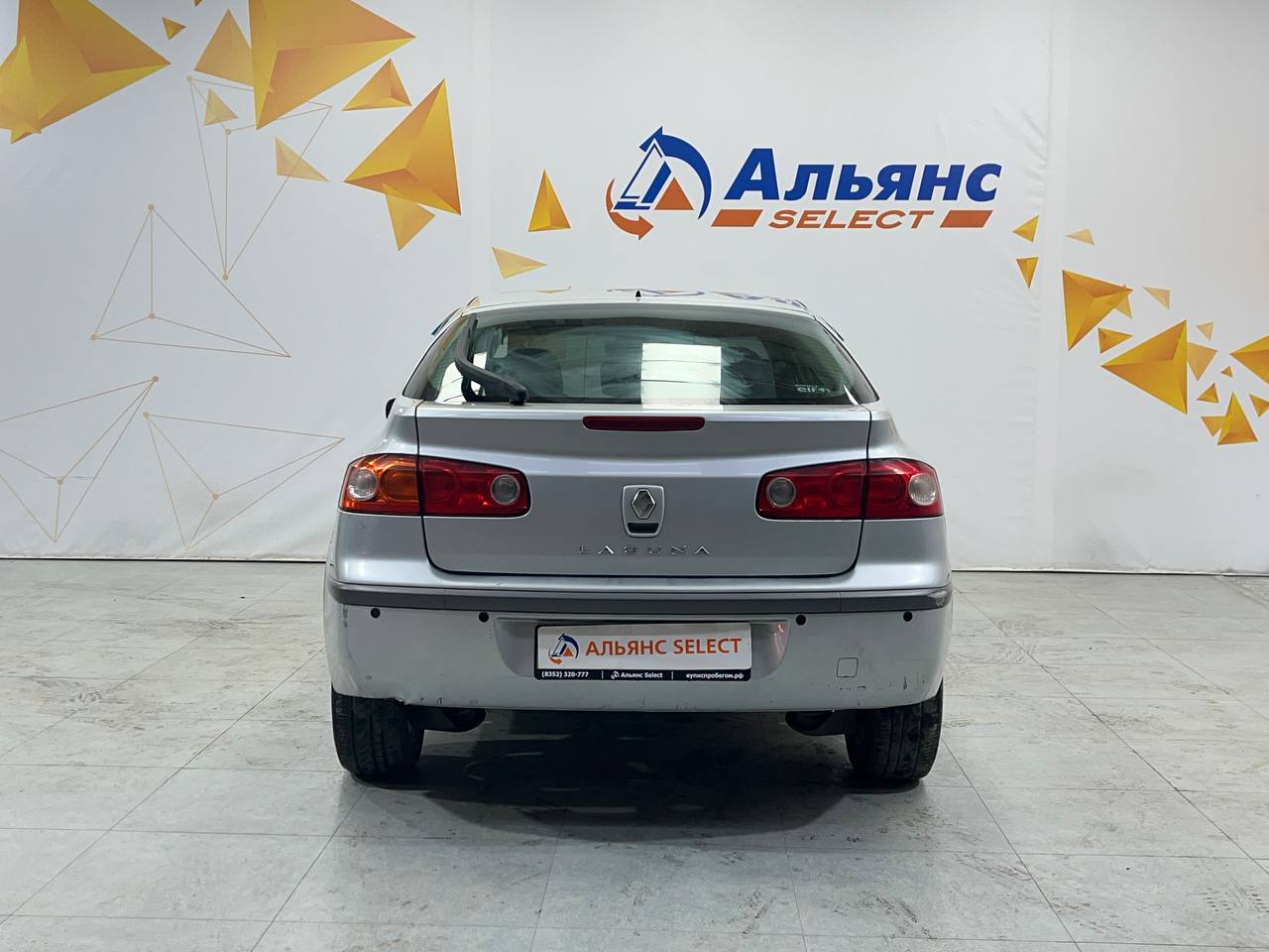 RENAULT LAGUNA