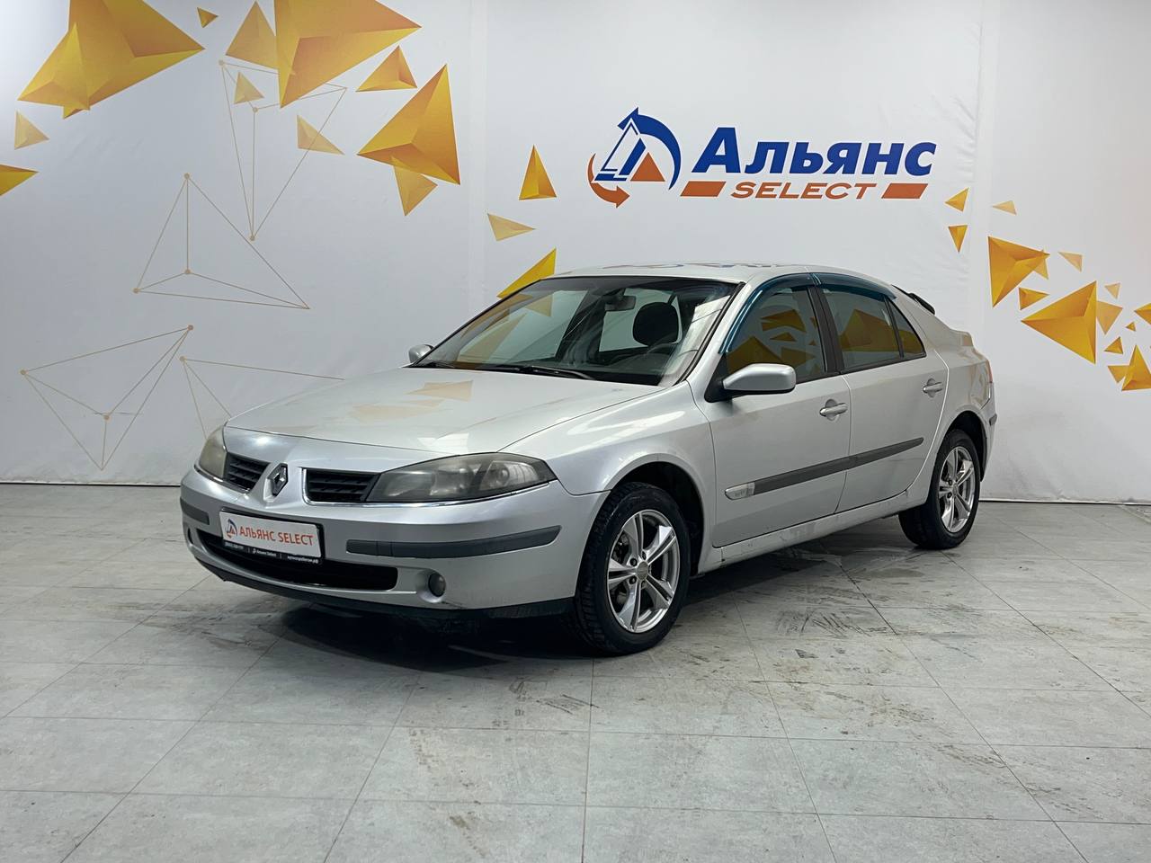 RENAULT LAGUNA