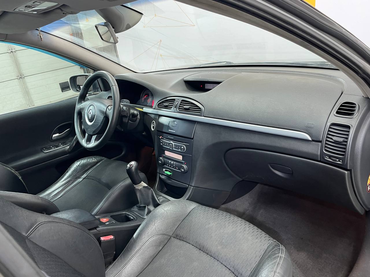 RENAULT LAGUNA