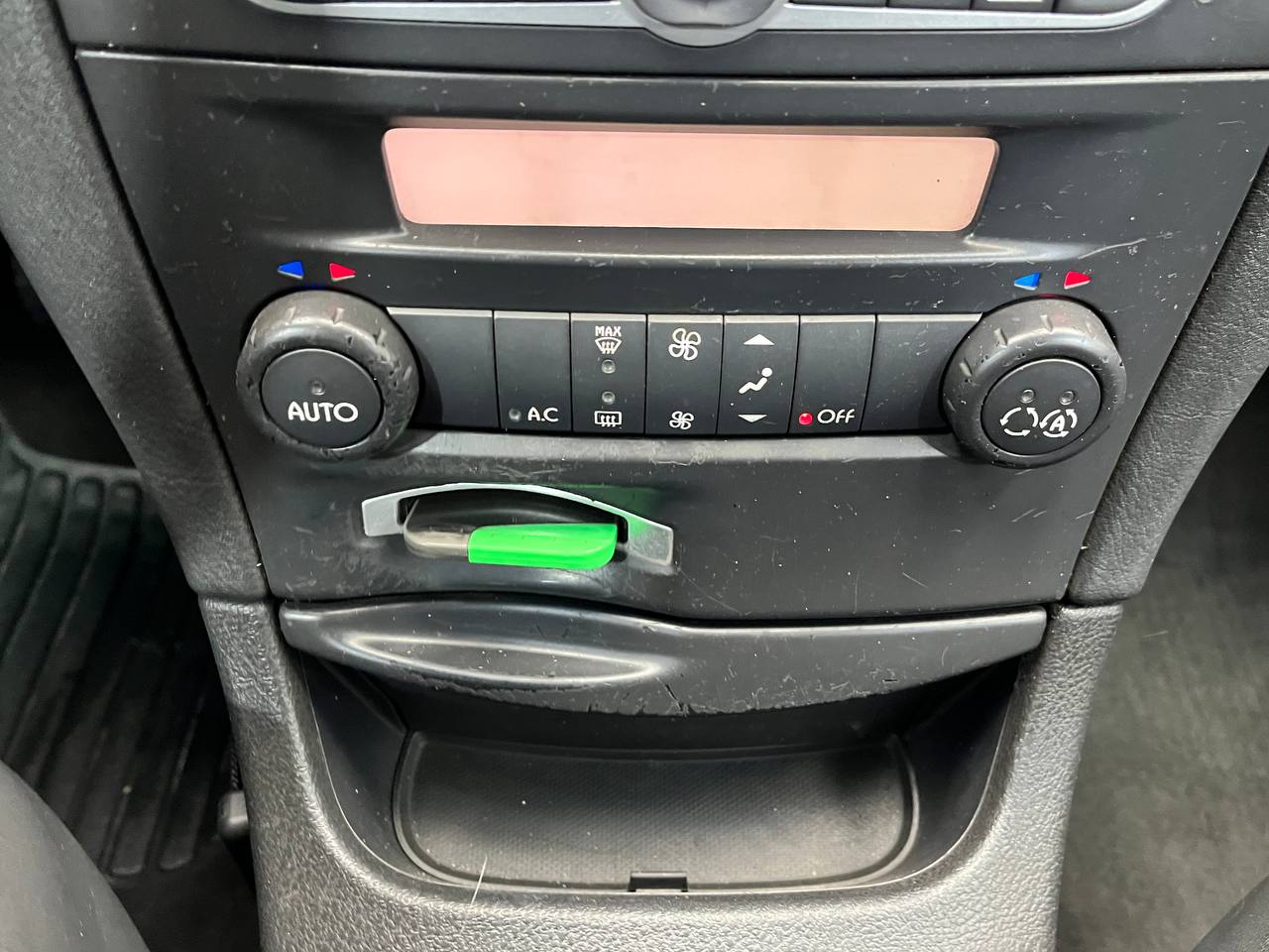 RENAULT LAGUNA