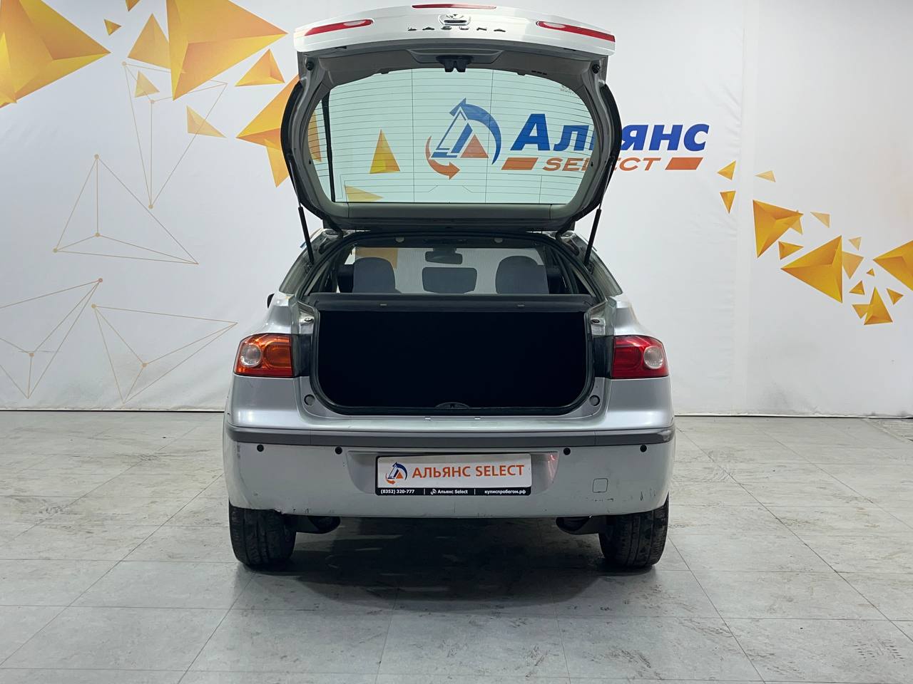 RENAULT LAGUNA