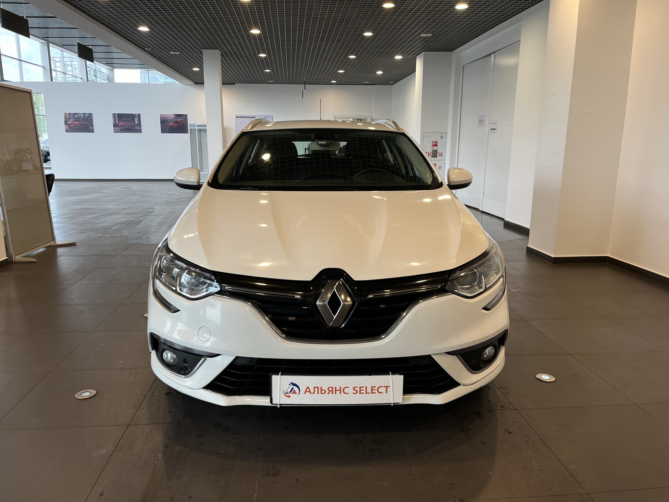 RENAULT MEGANE