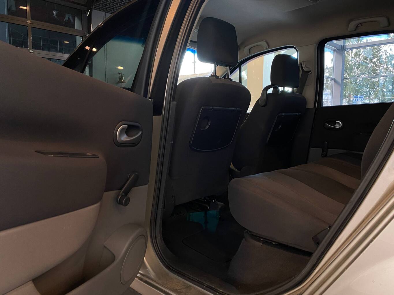 RENAULT SCENIC