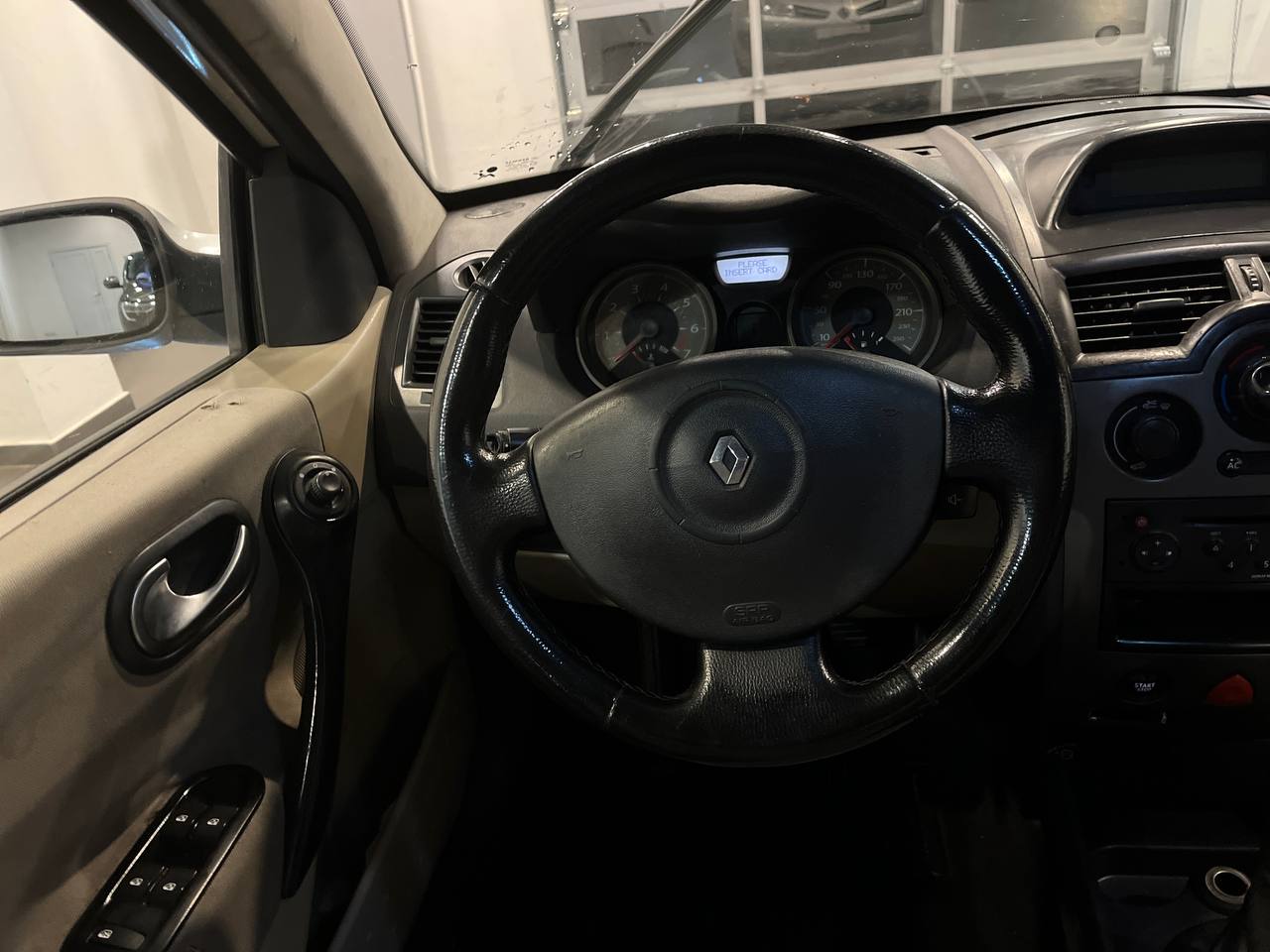 RENAULT MEGANE