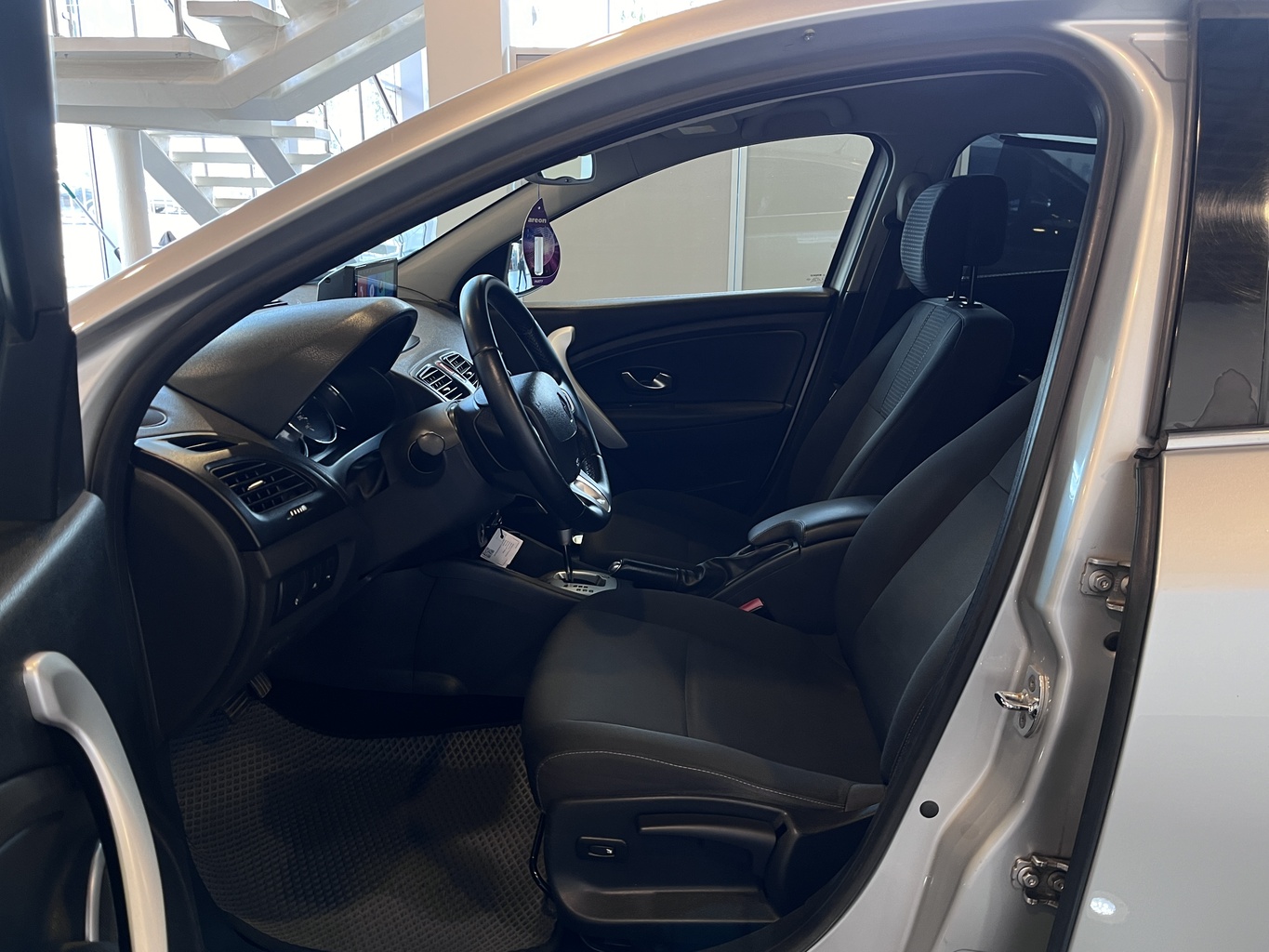 RENAULT FLUENCE