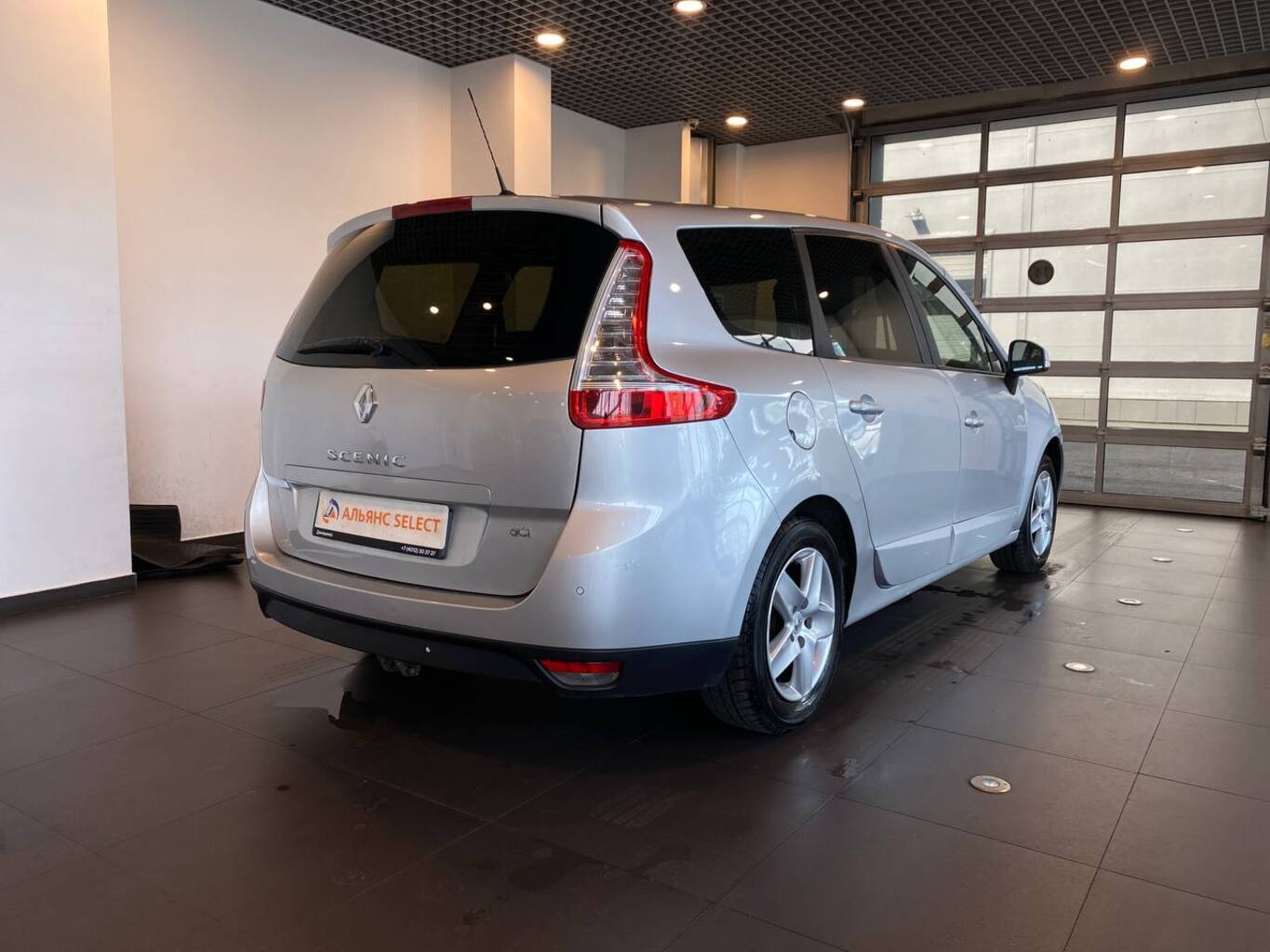 RENAULT SCENIC