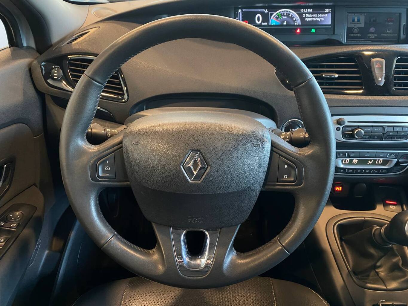RENAULT SCENIC