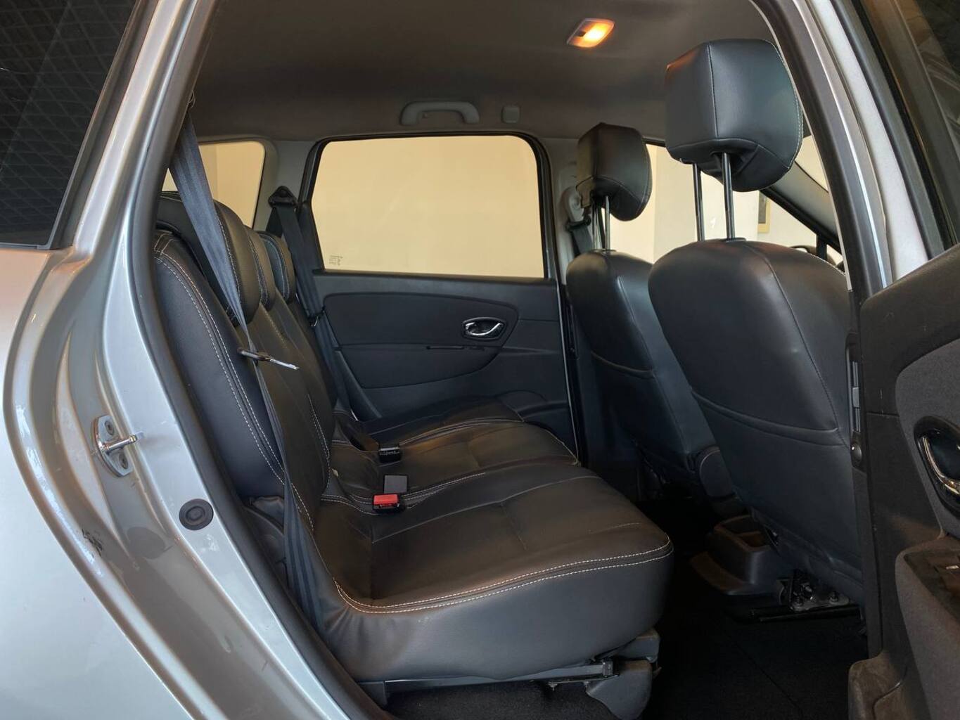 RENAULT SCENIC