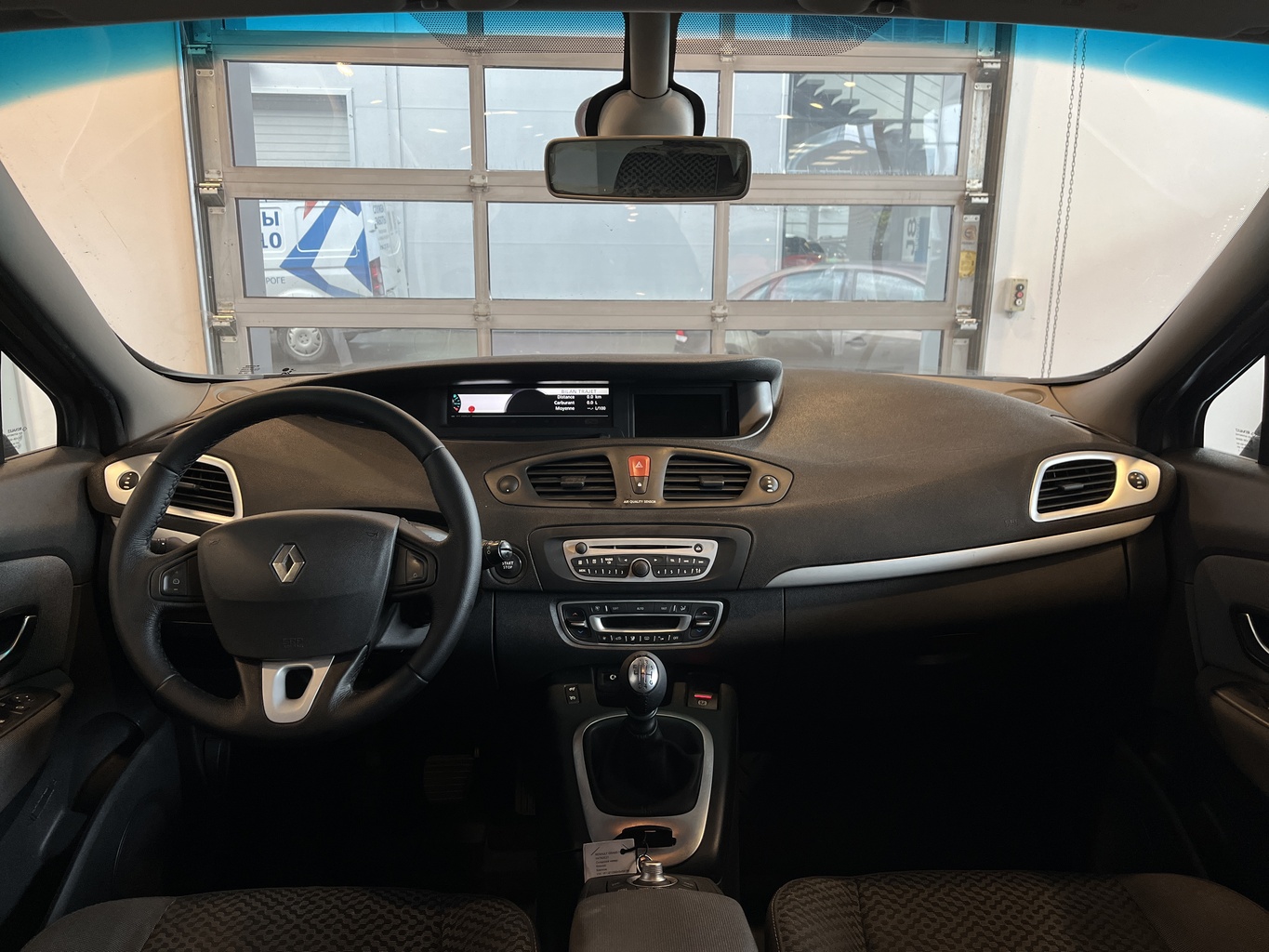 RENAULT SCENIC