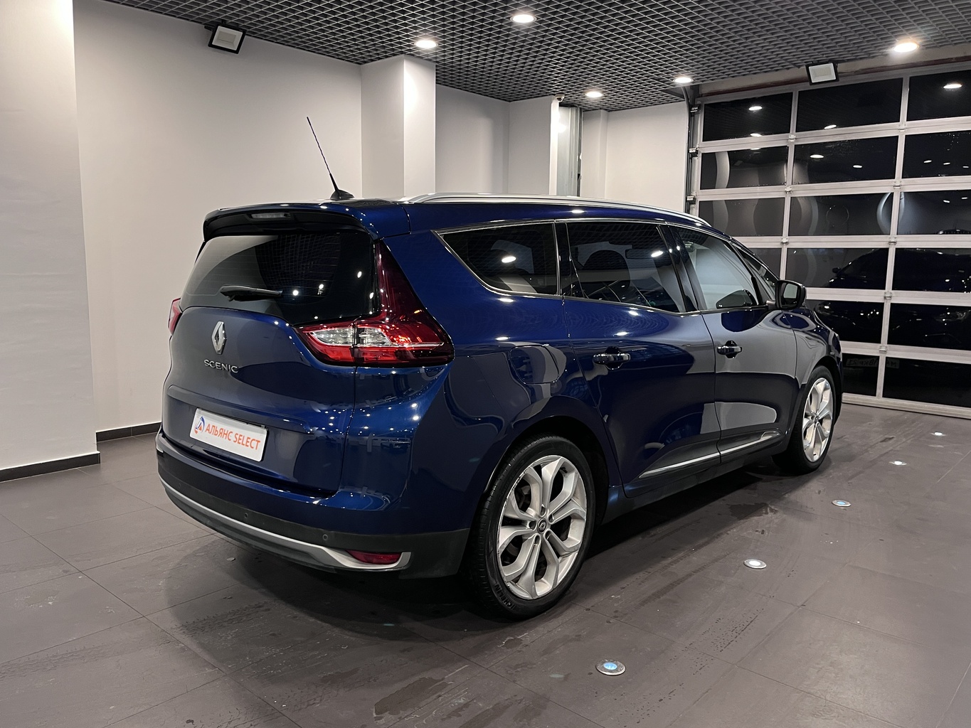 RENAULT SCENIC
