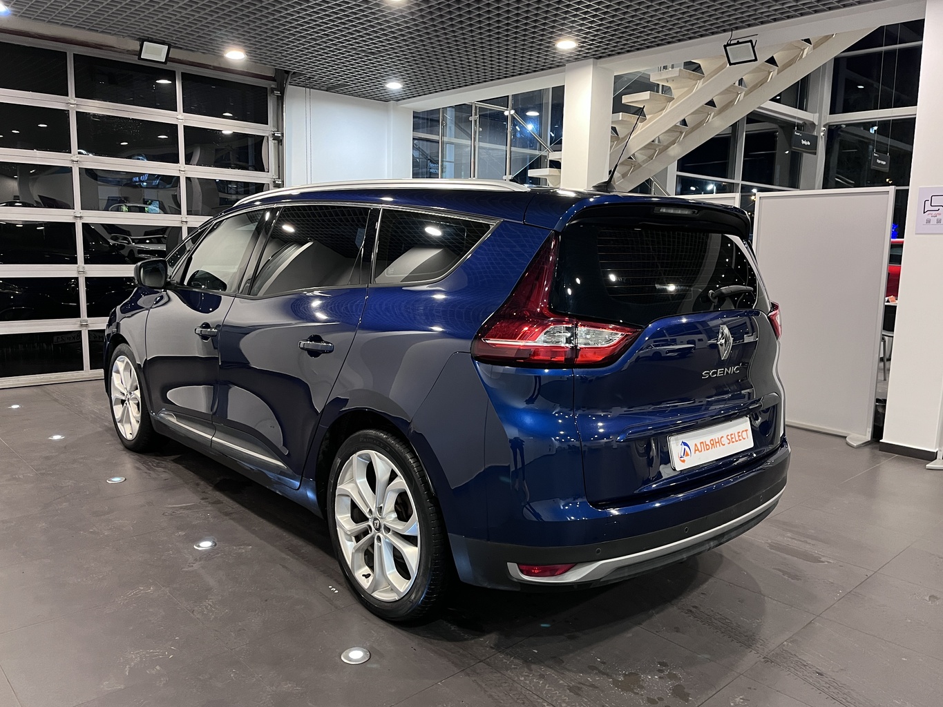 RENAULT SCENIC
