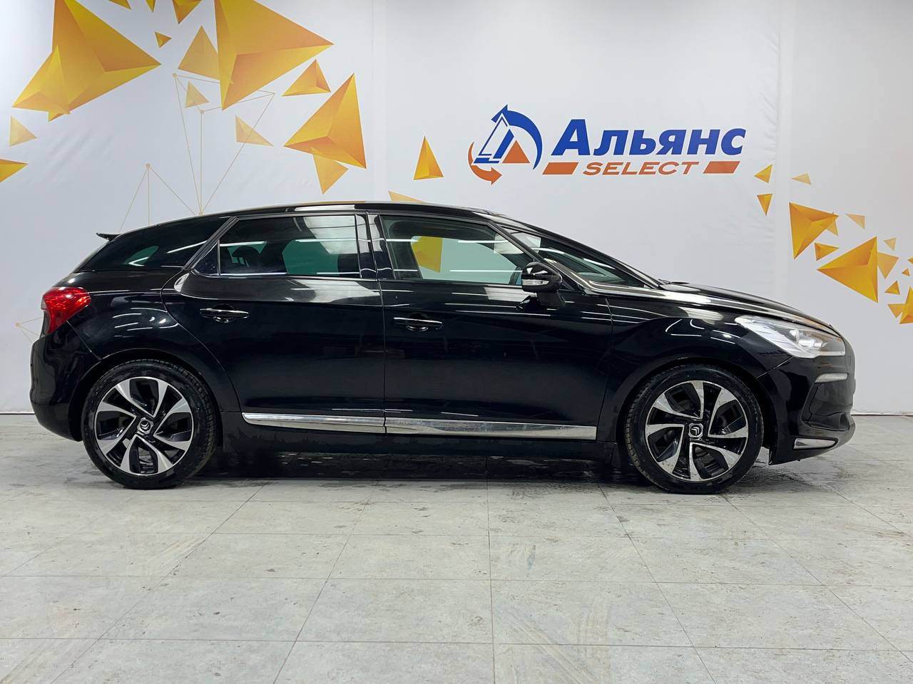 CITROEN DS5