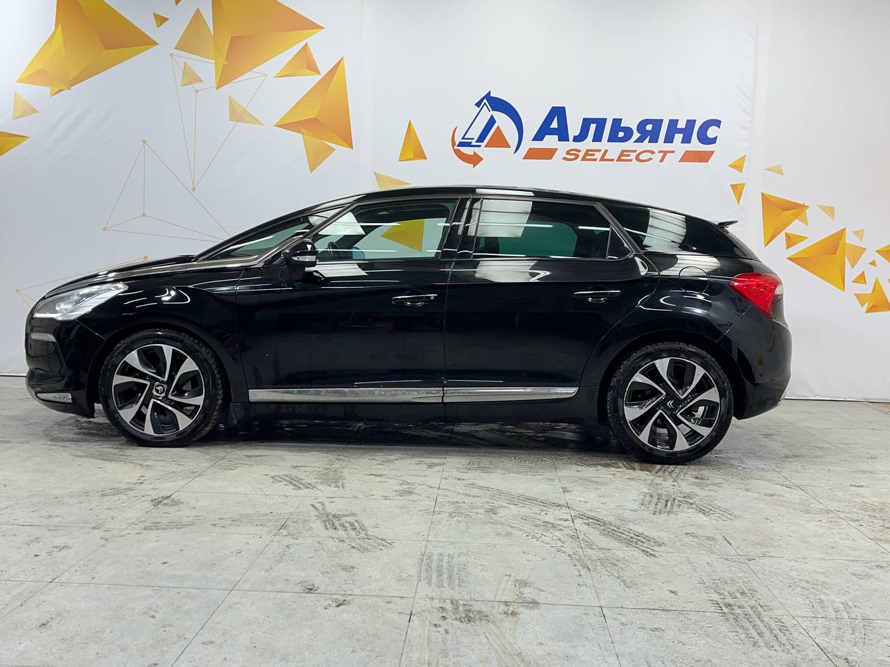 CITROEN DS5