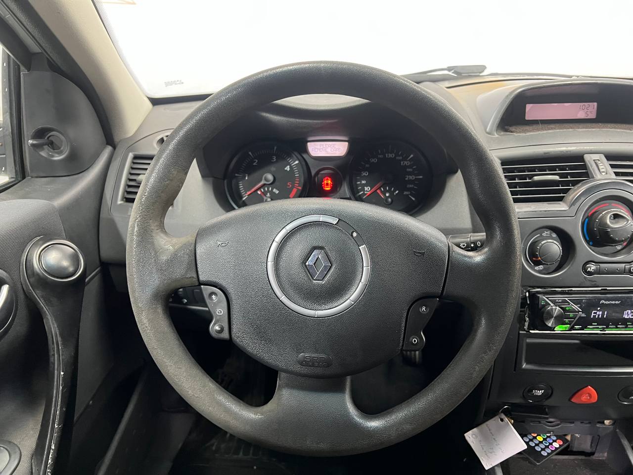 RENAULT MEGANE