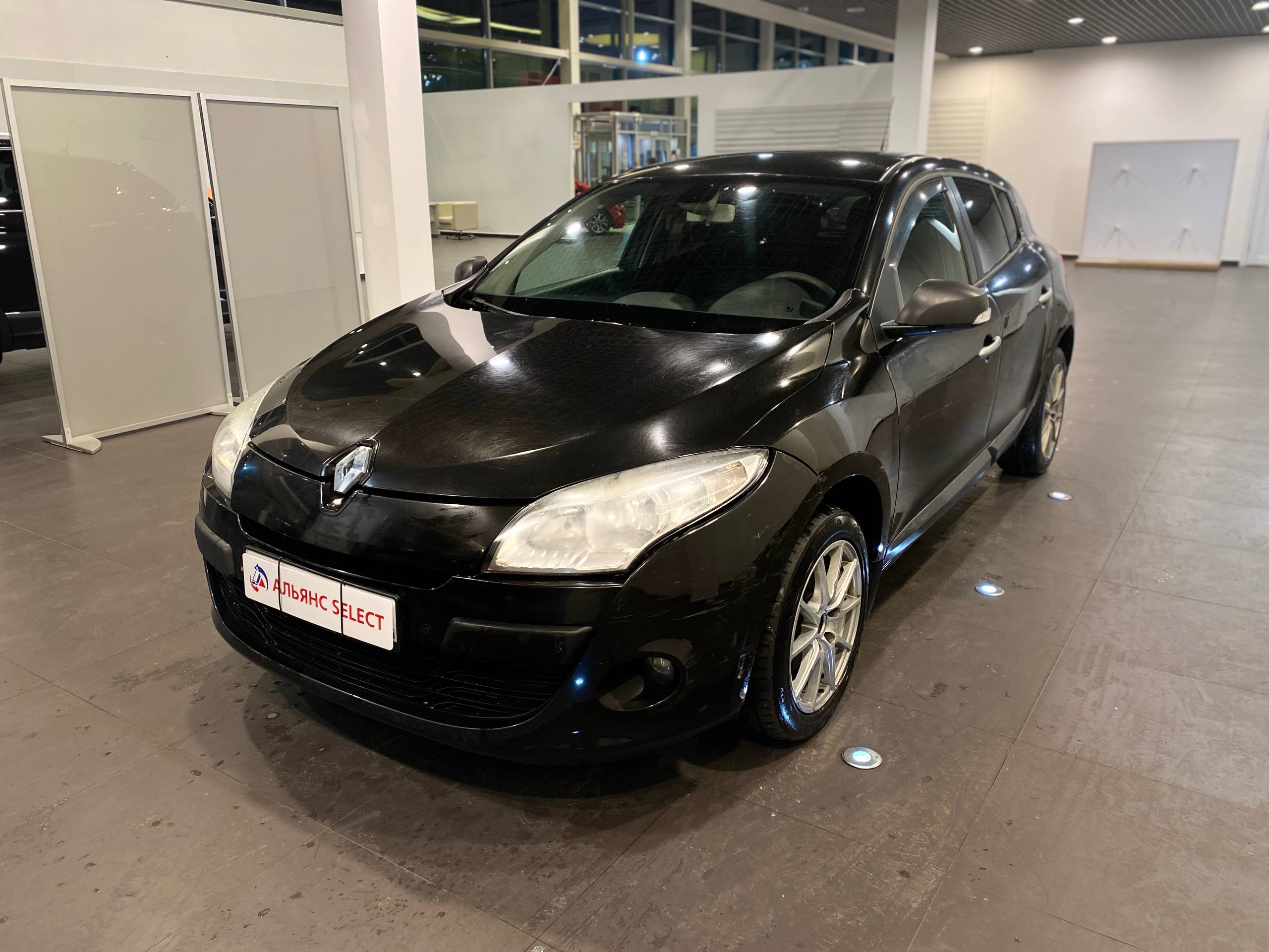RENAULT MEGANE