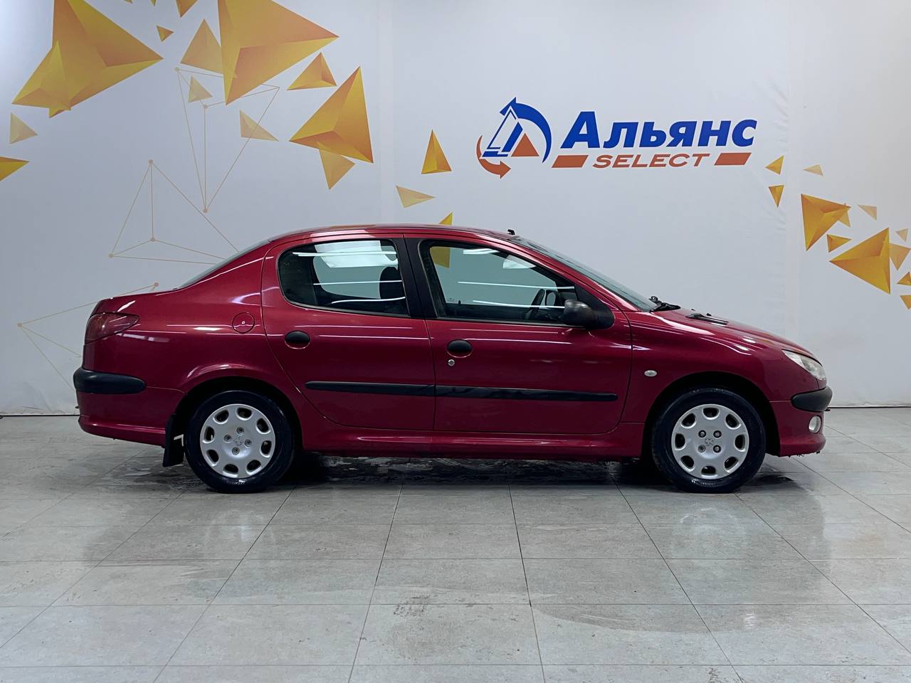 PEUGEOT 206