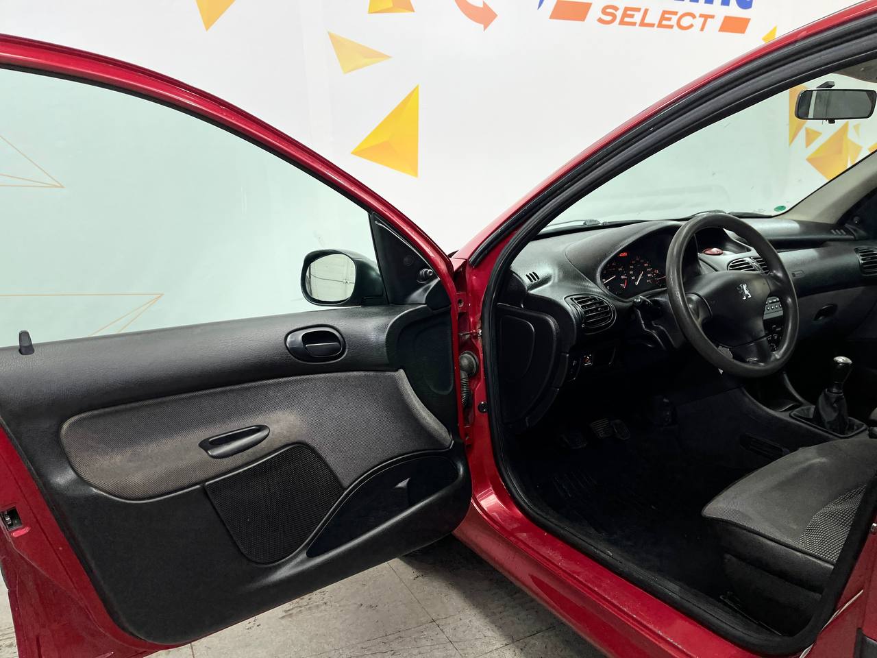 PEUGEOT 206