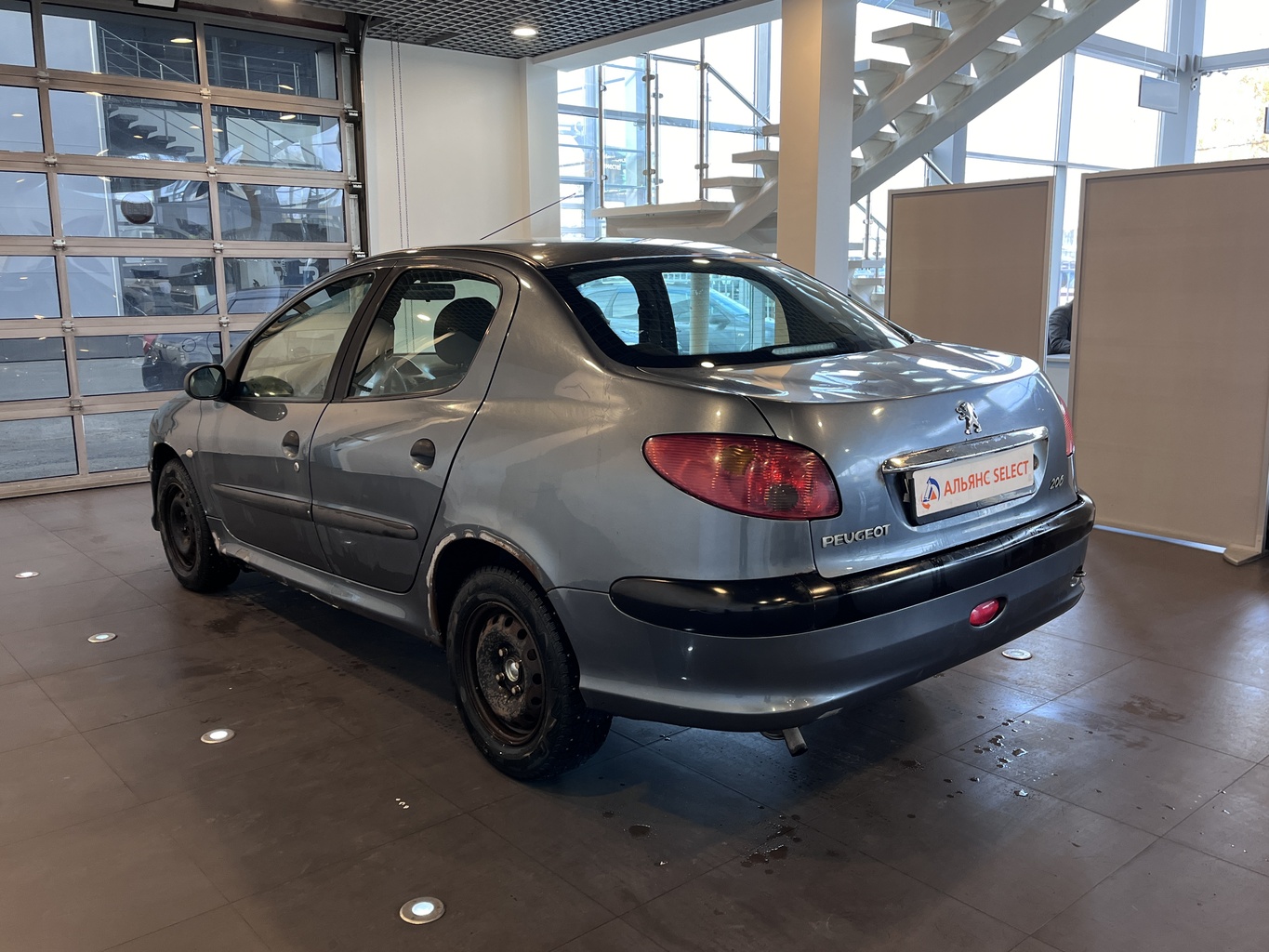 PEUGEOT 206