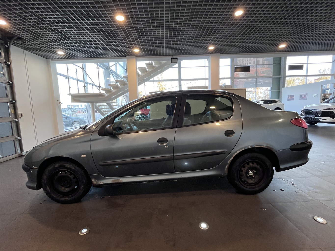 PEUGEOT 206