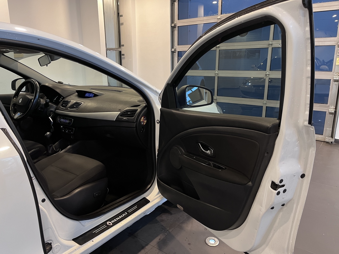RENAULT FLUENCE
