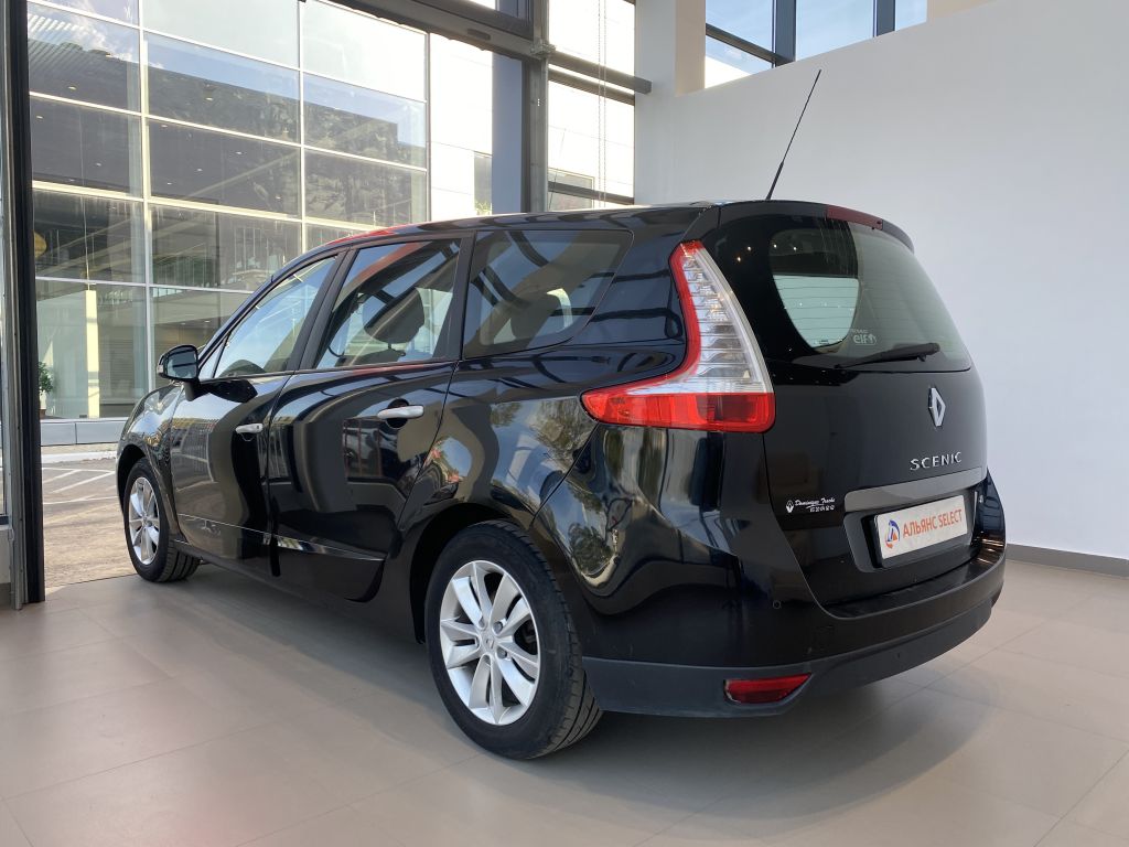 RENAULT SCENIC