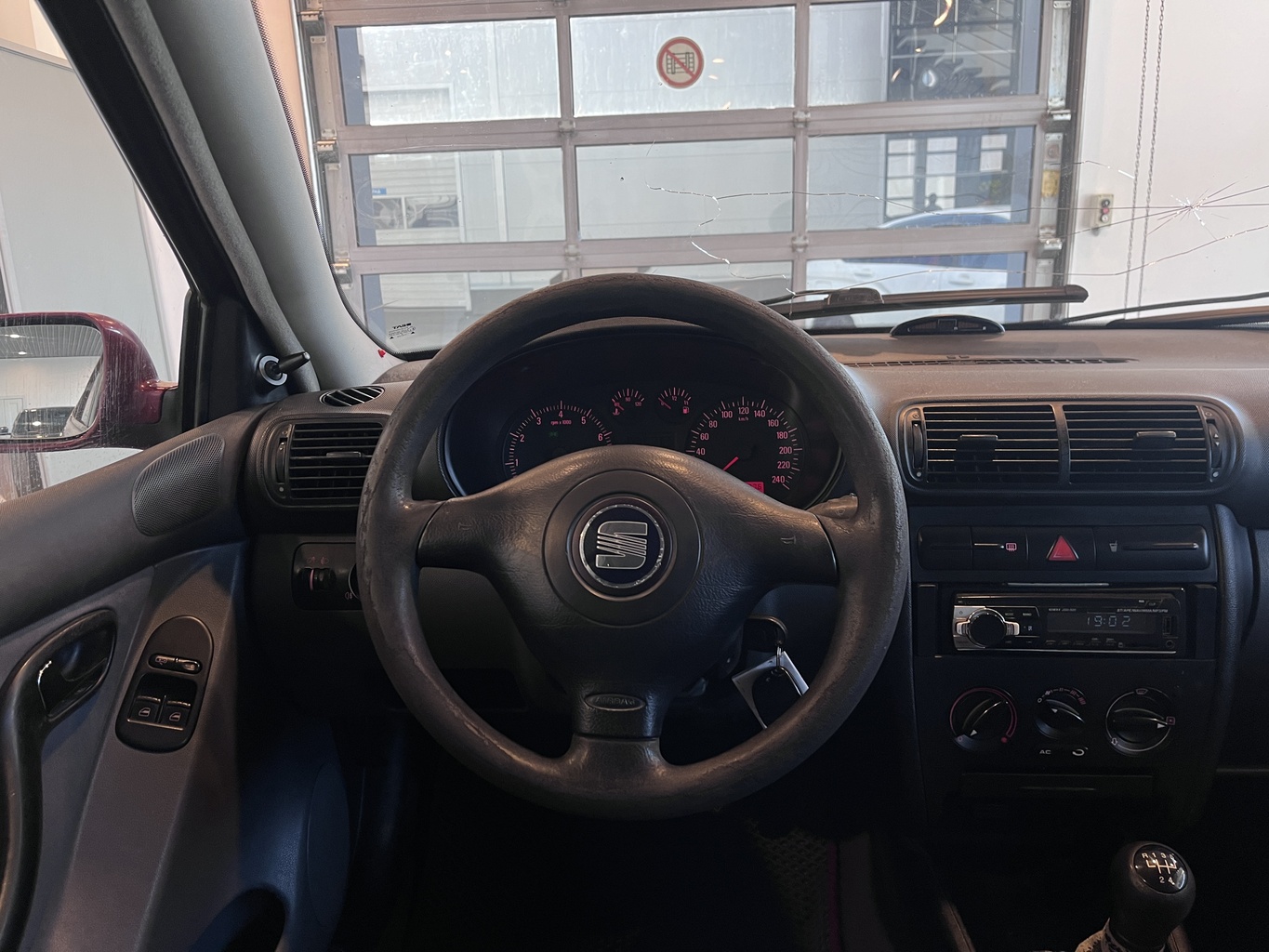 SEAT TOLEDO