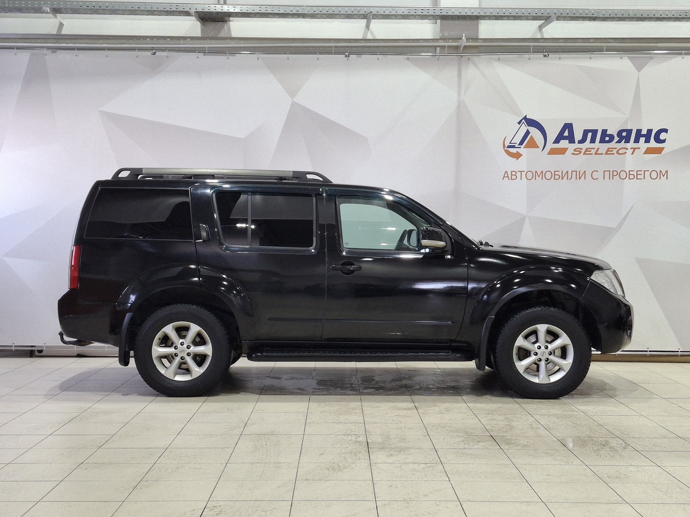 NISSAN PATHFINDER