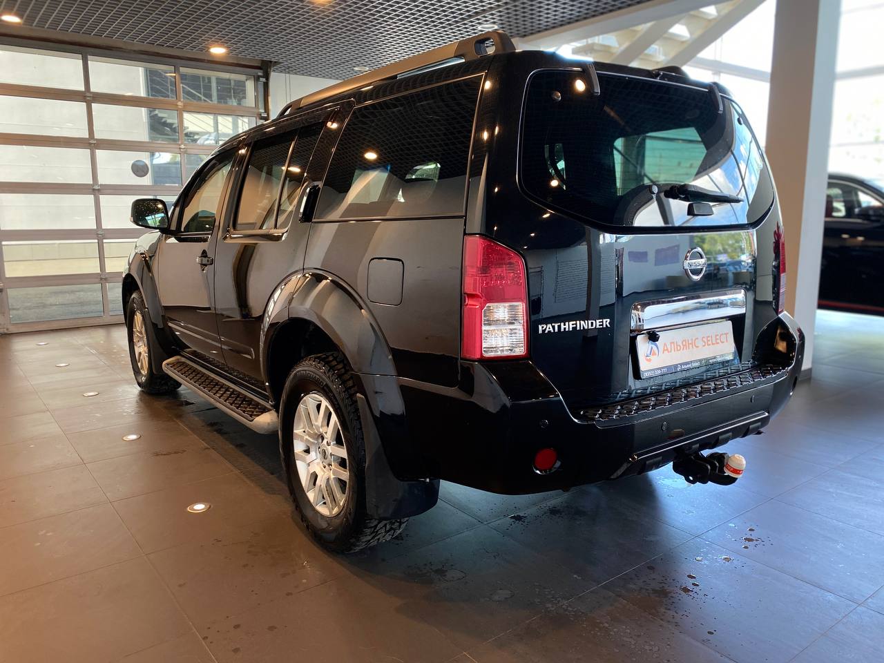 NISSAN PATHFINDER