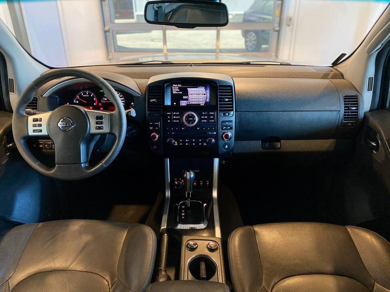 NISSAN PATHFINDER