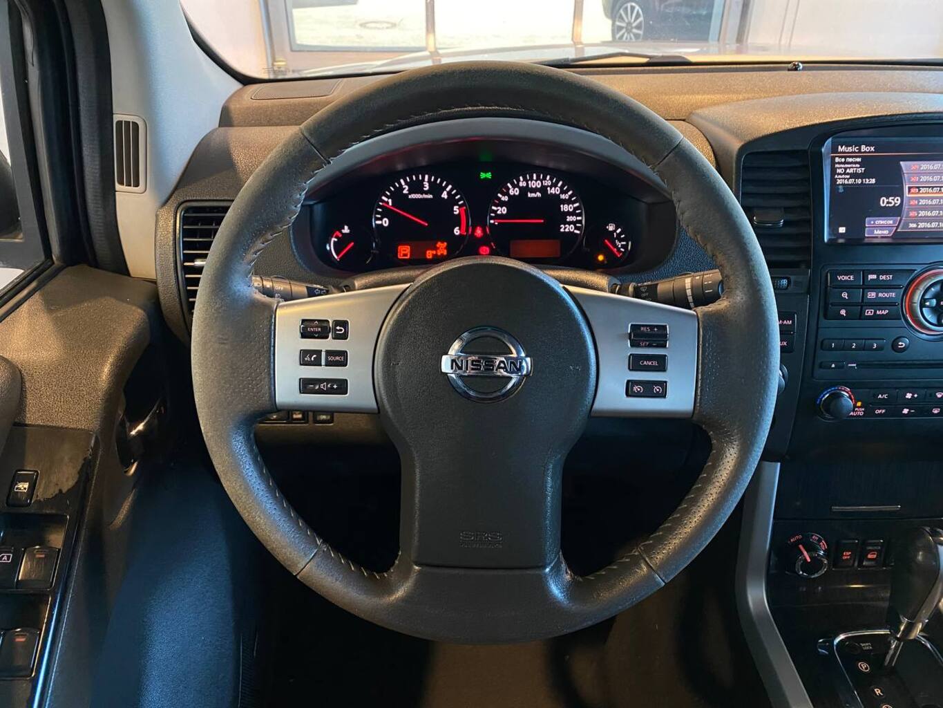 NISSAN PATHFINDER