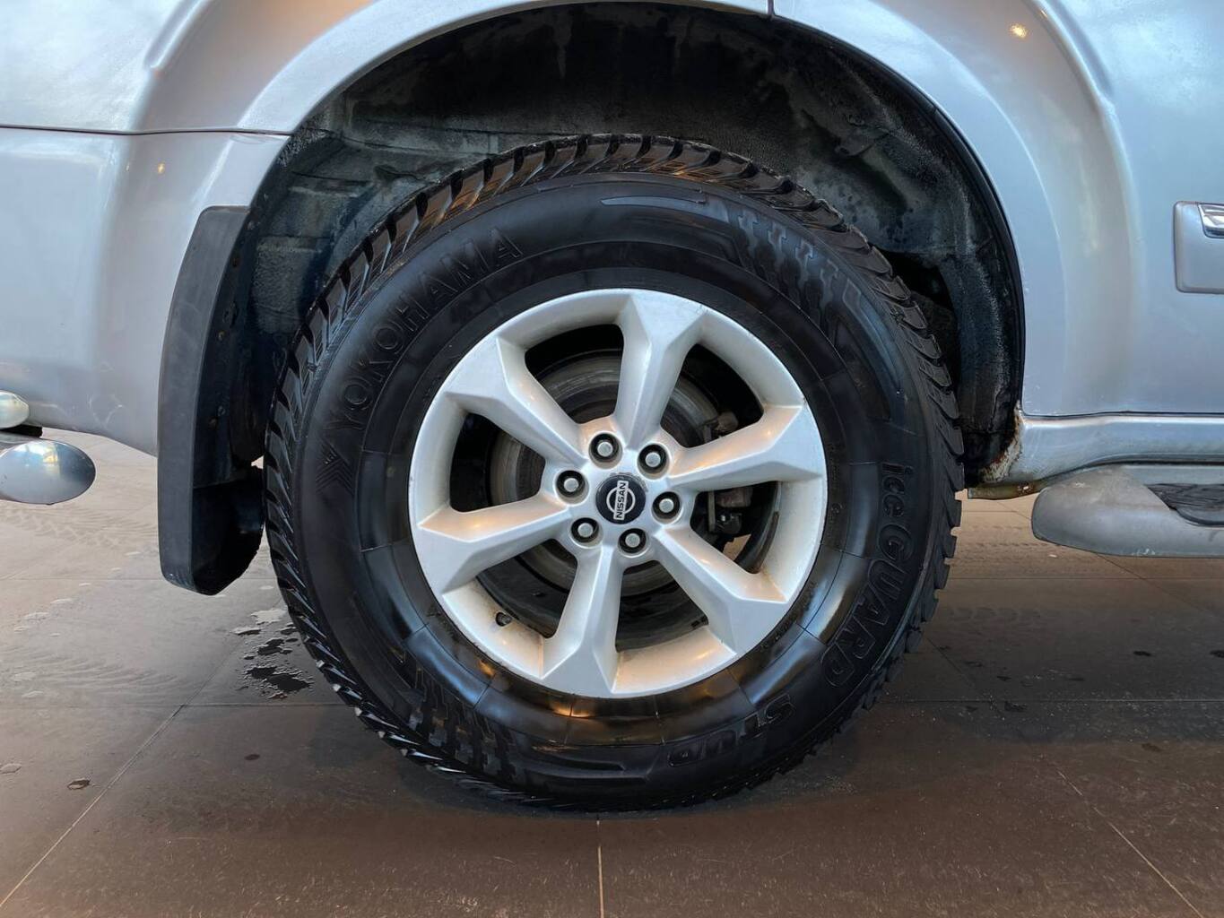 NISSAN PATHFINDER