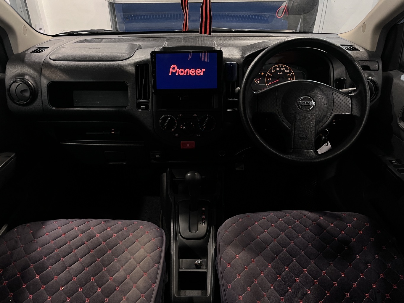 NISSAN AD