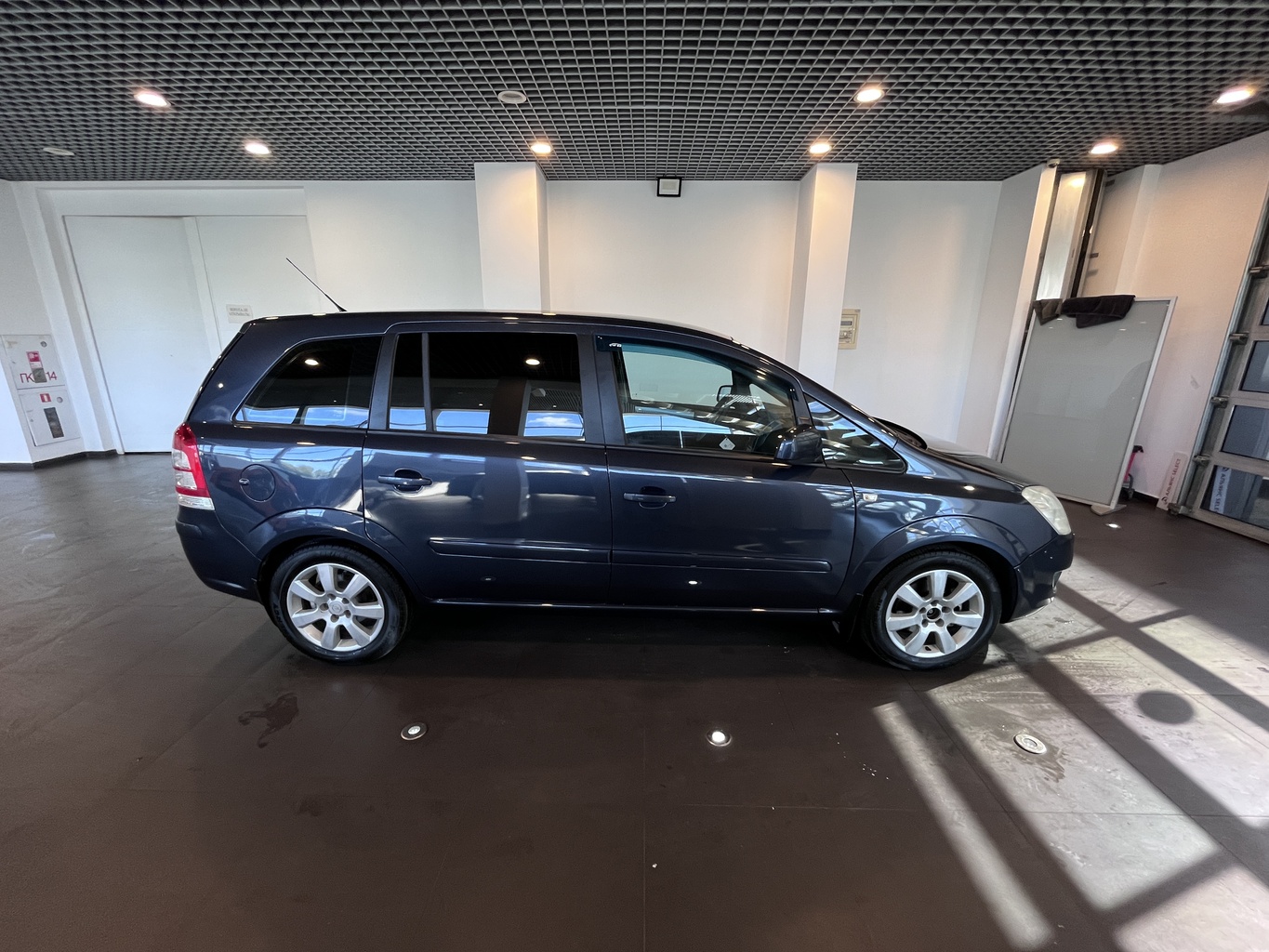 OPEL ZAFIRA