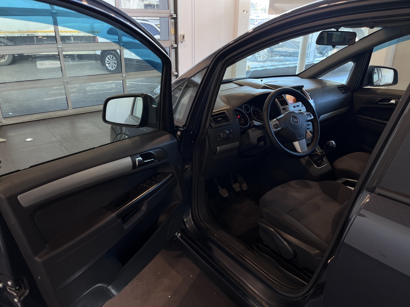 OPEL ZAFIRA