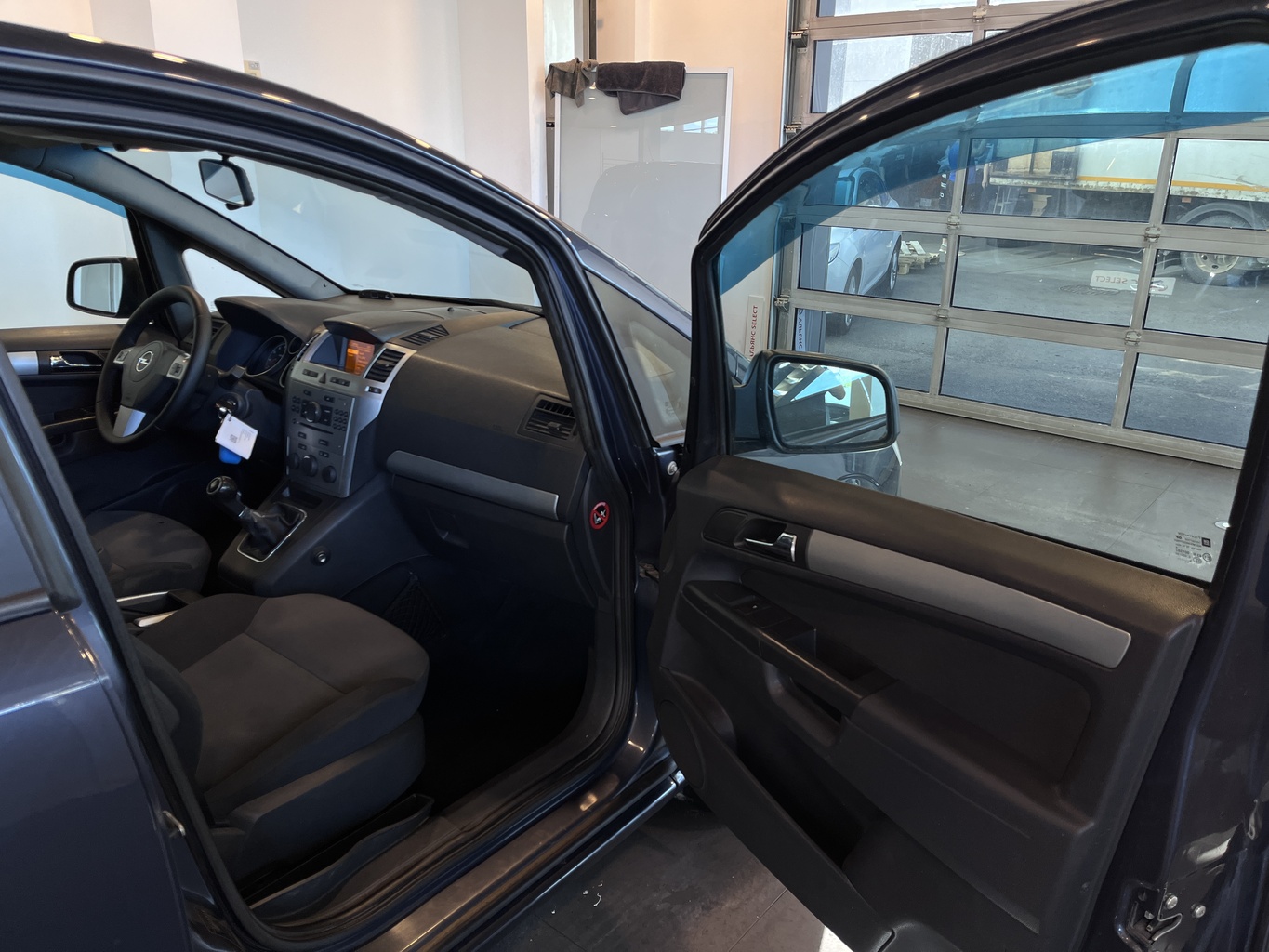 OPEL ZAFIRA