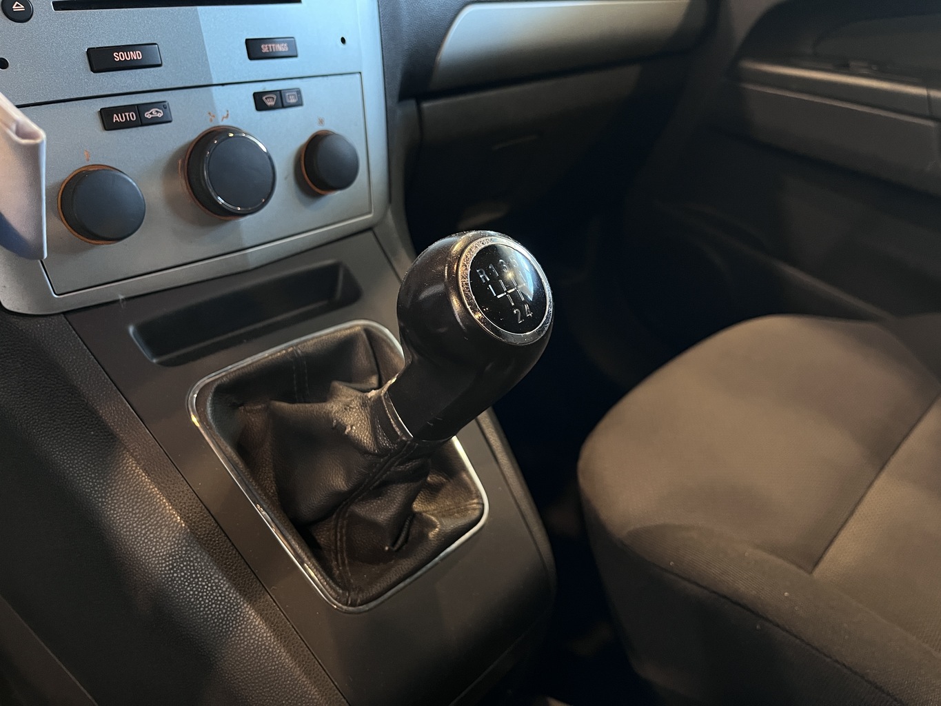 OPEL ZAFIRA