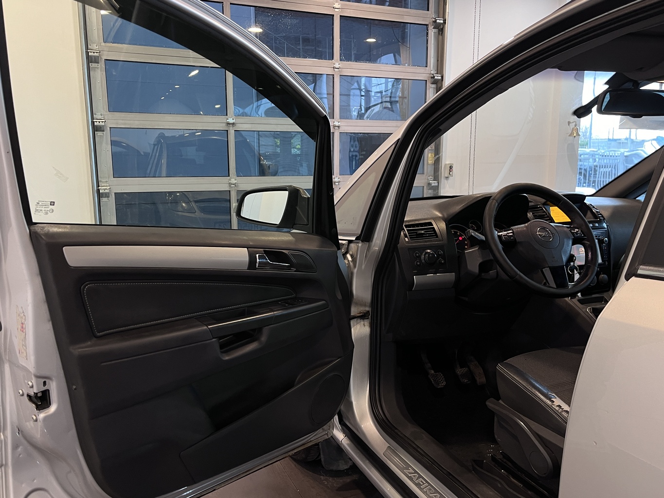 OPEL ZAFIRA