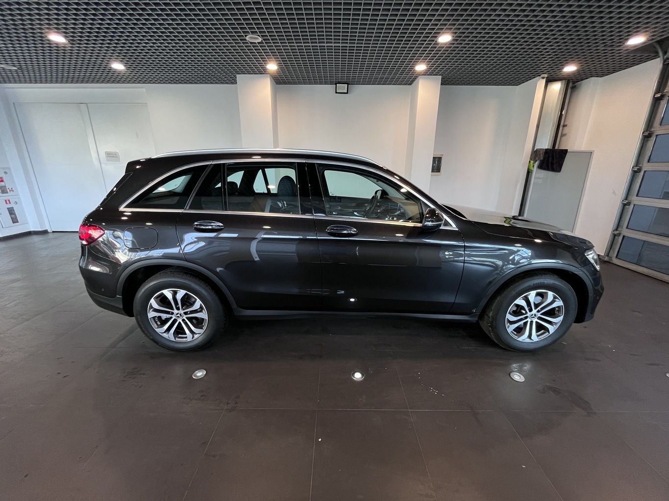 MERCEDES-BENZ GLC