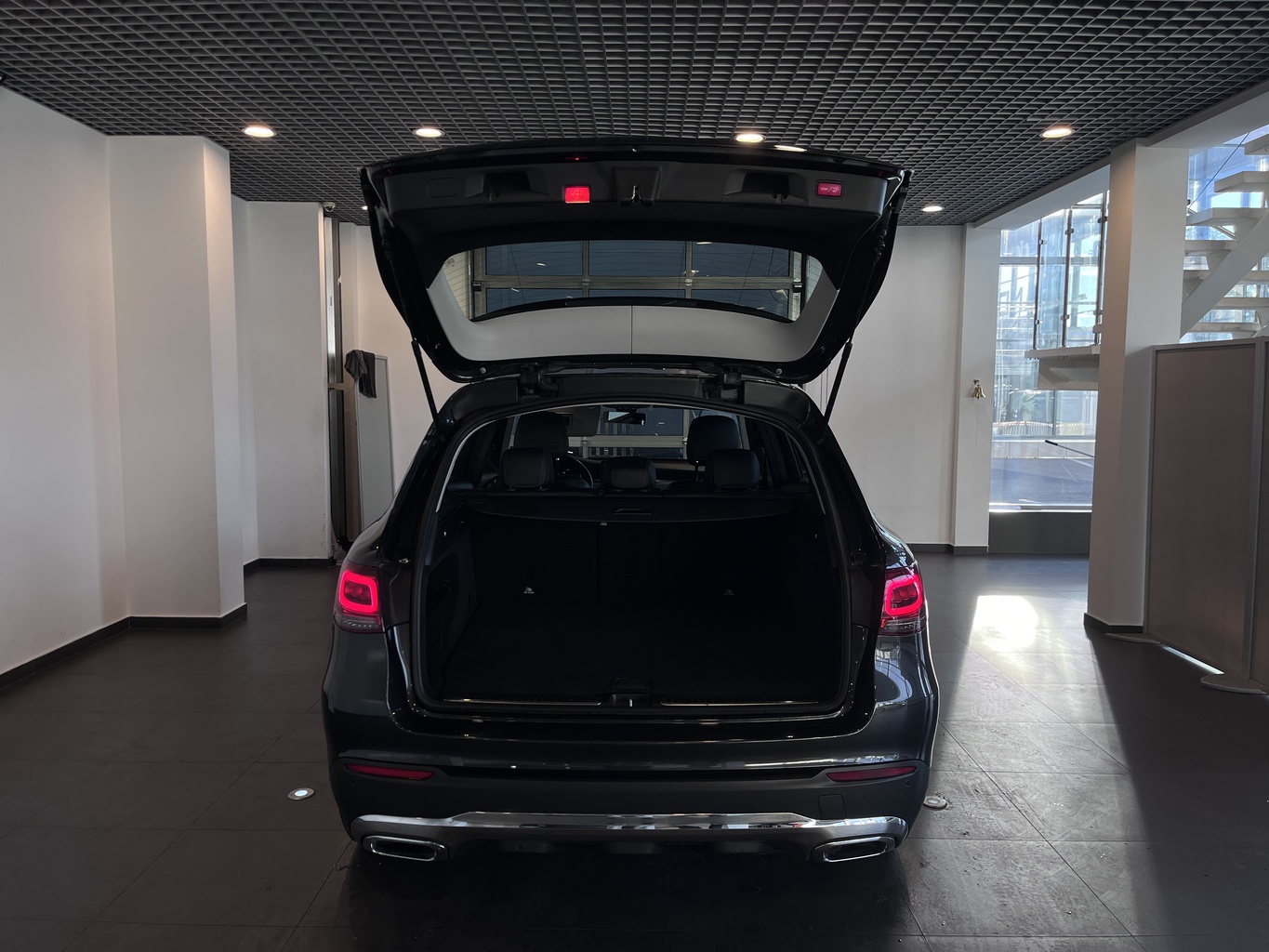 MERCEDES-BENZ GLC
