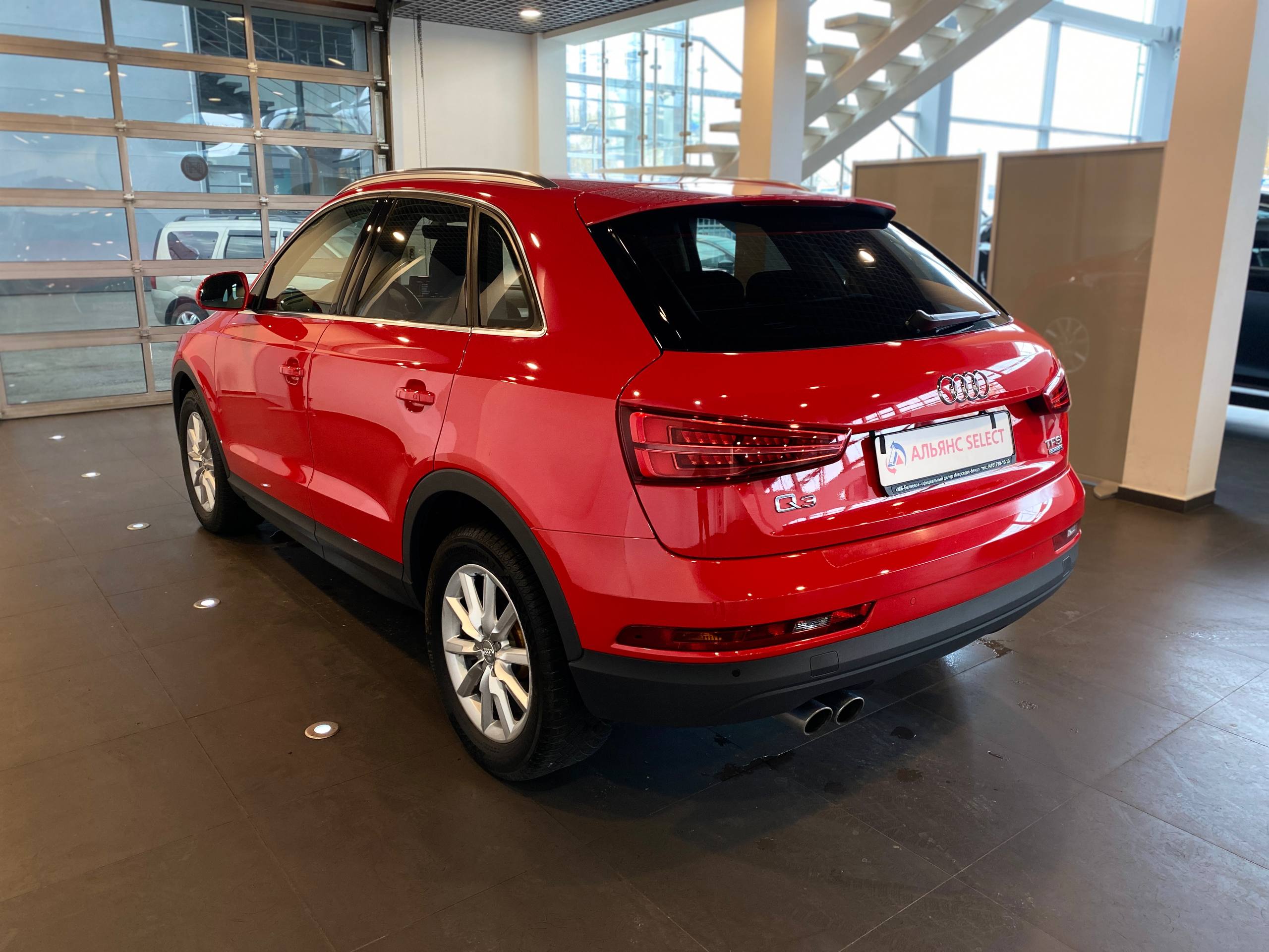 AUDI Q3