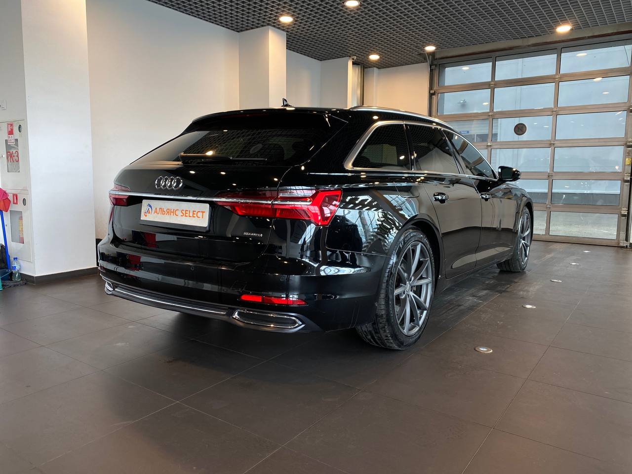 AUDI A6