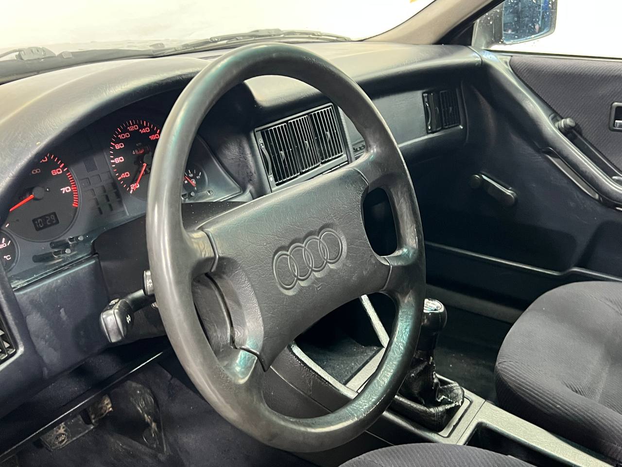 AUDI 80