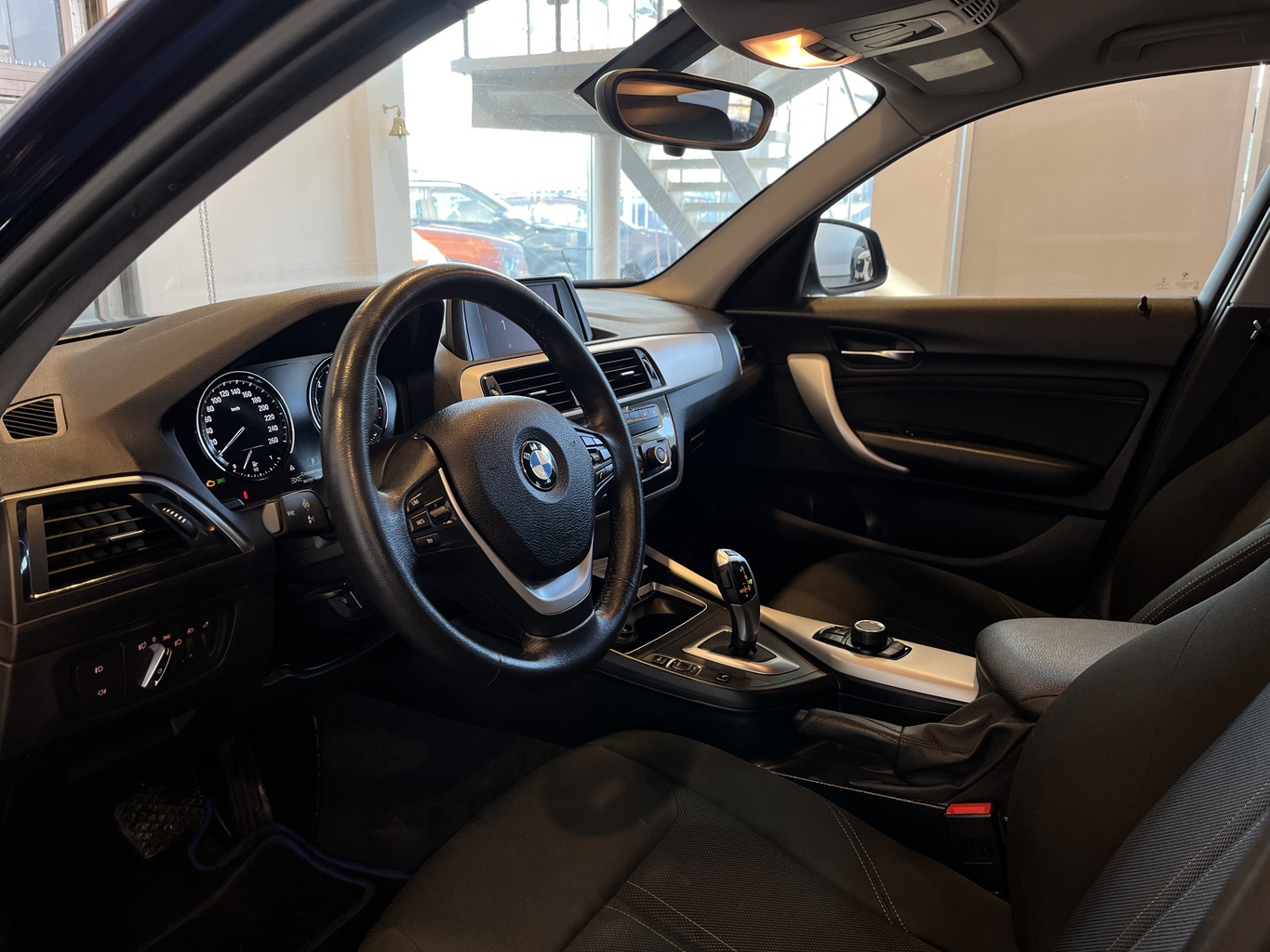 BMW 118I