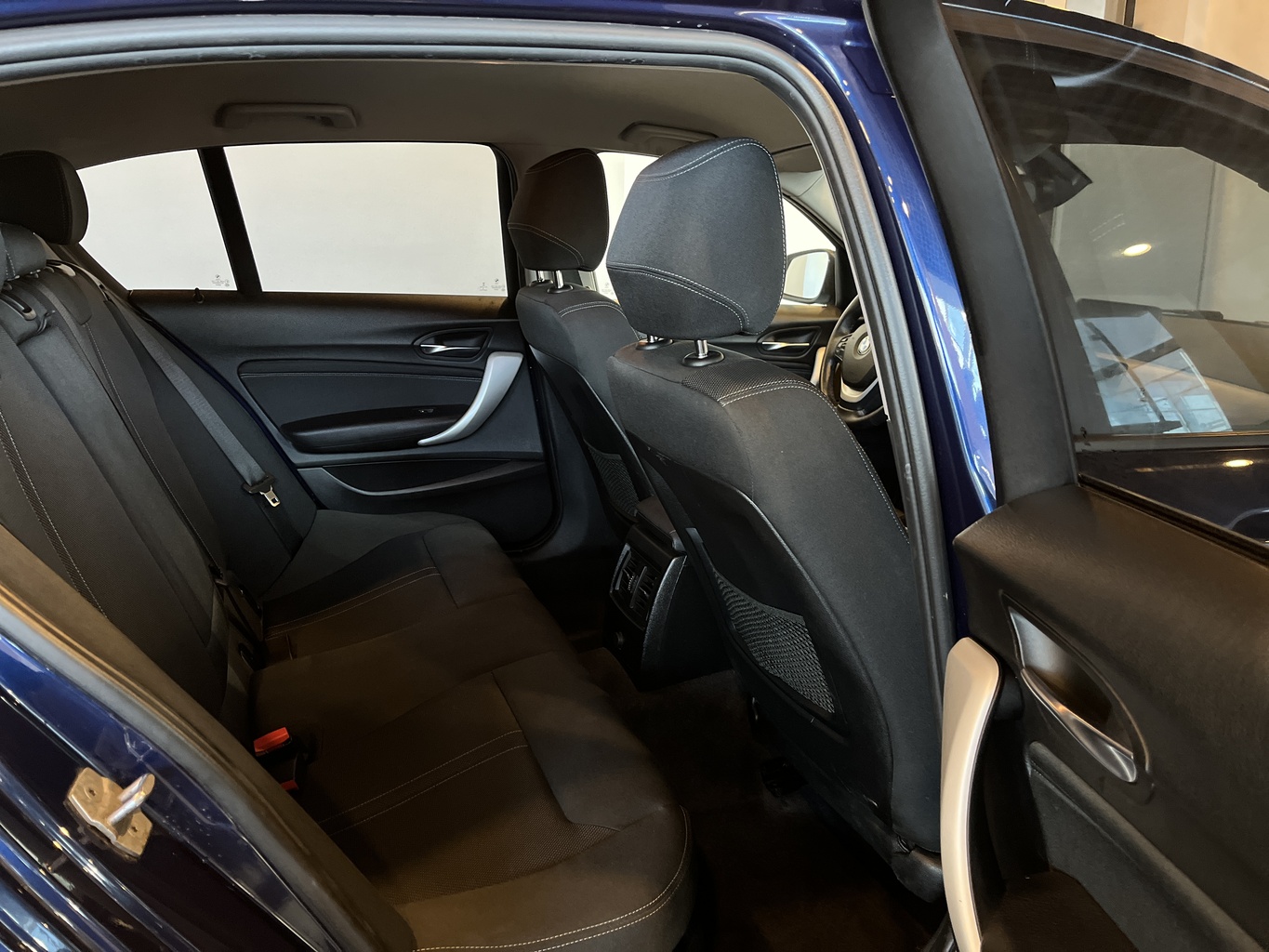 BMW 118I