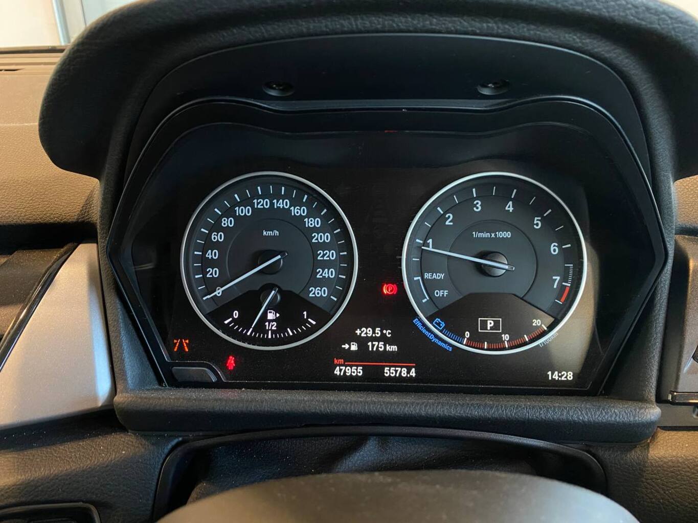 BMW 218I