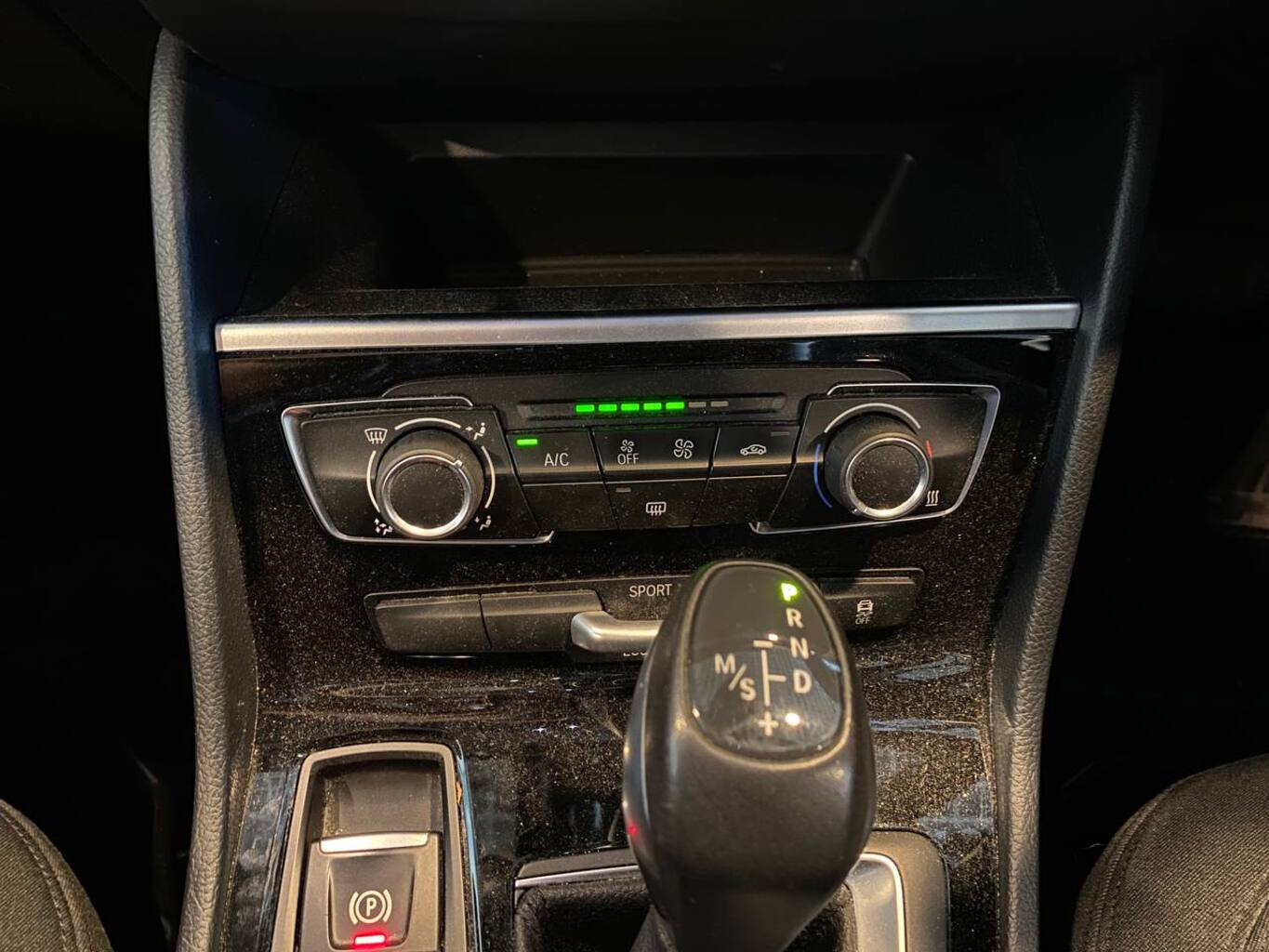 BMW 218I
