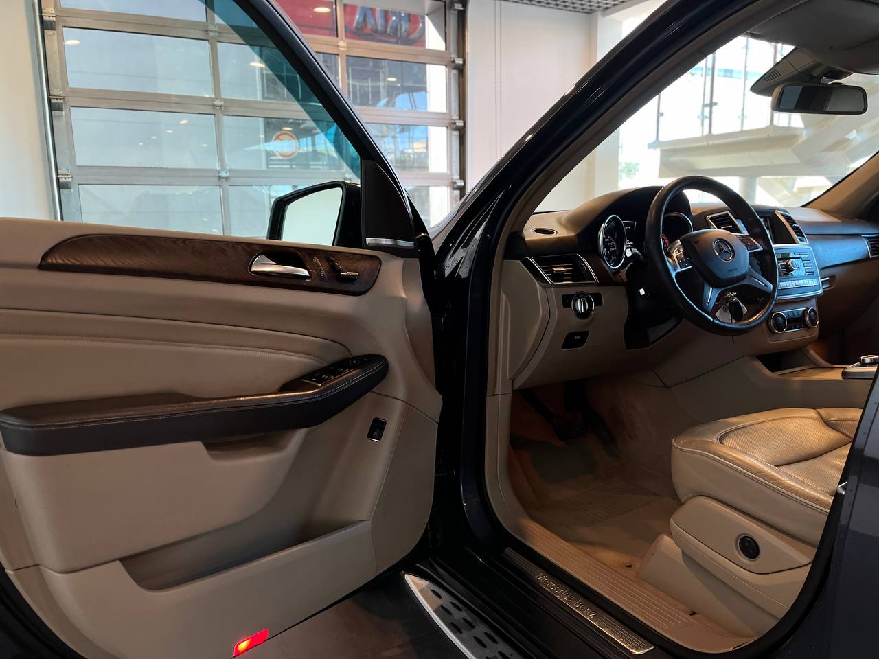 MERCEDES-BENZ MERCEDES BENZ