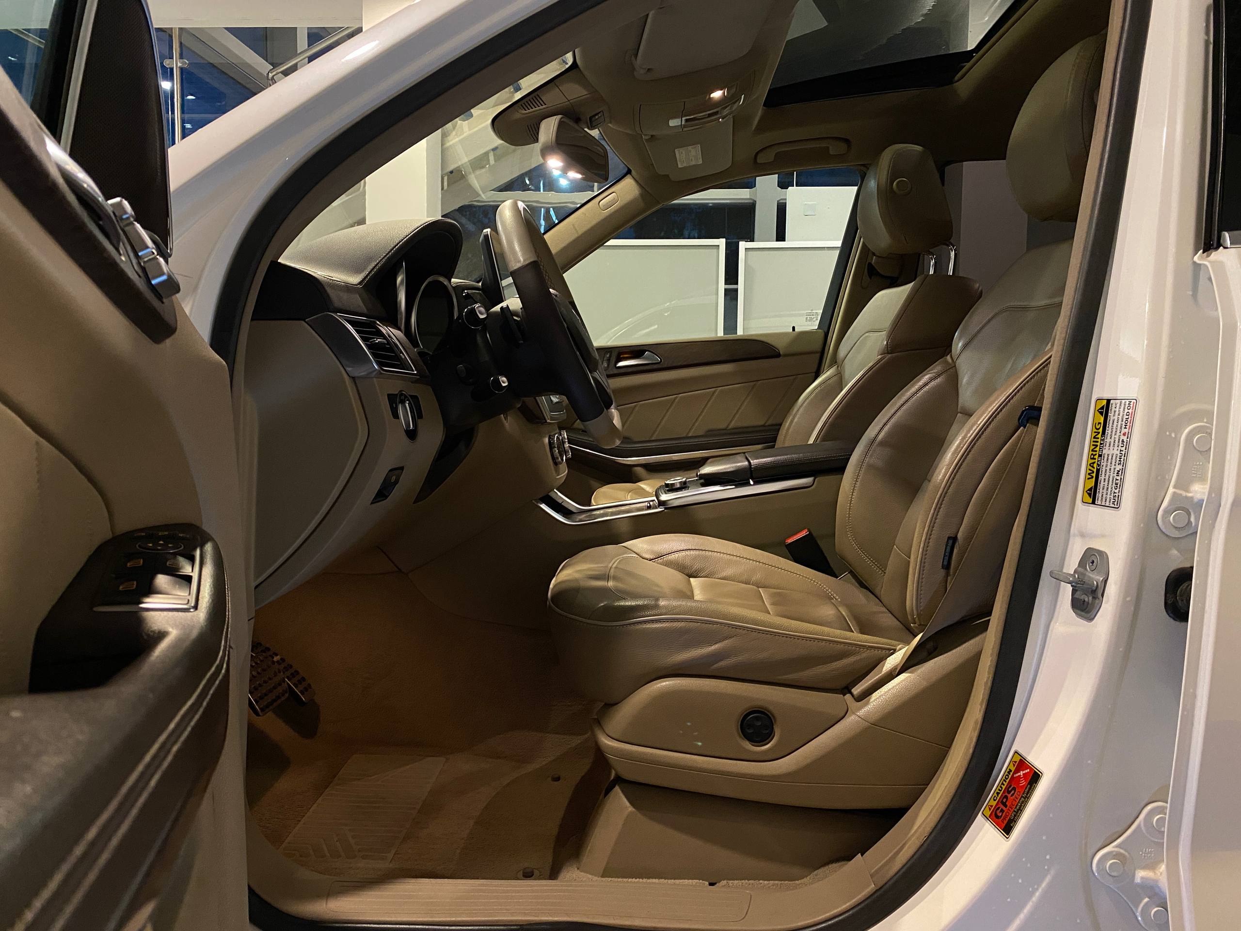 MERCEDES-BENZ GL350