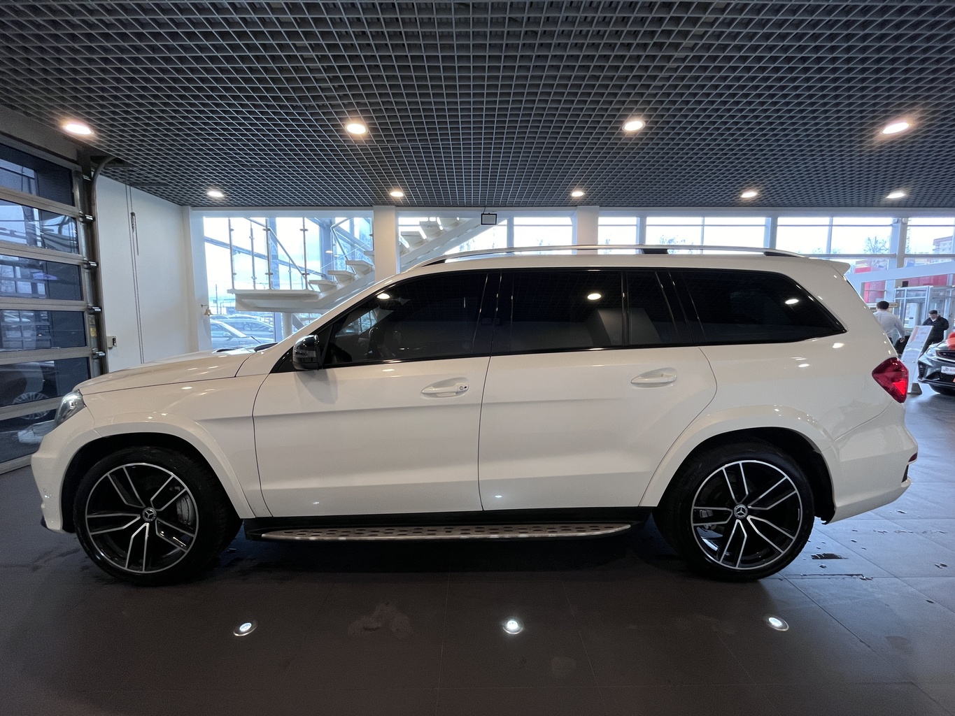 MERCEDES-BENZ GL