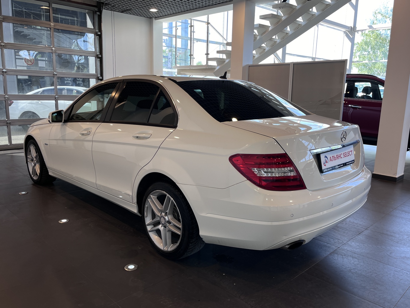 MERCEDES-BENZ C